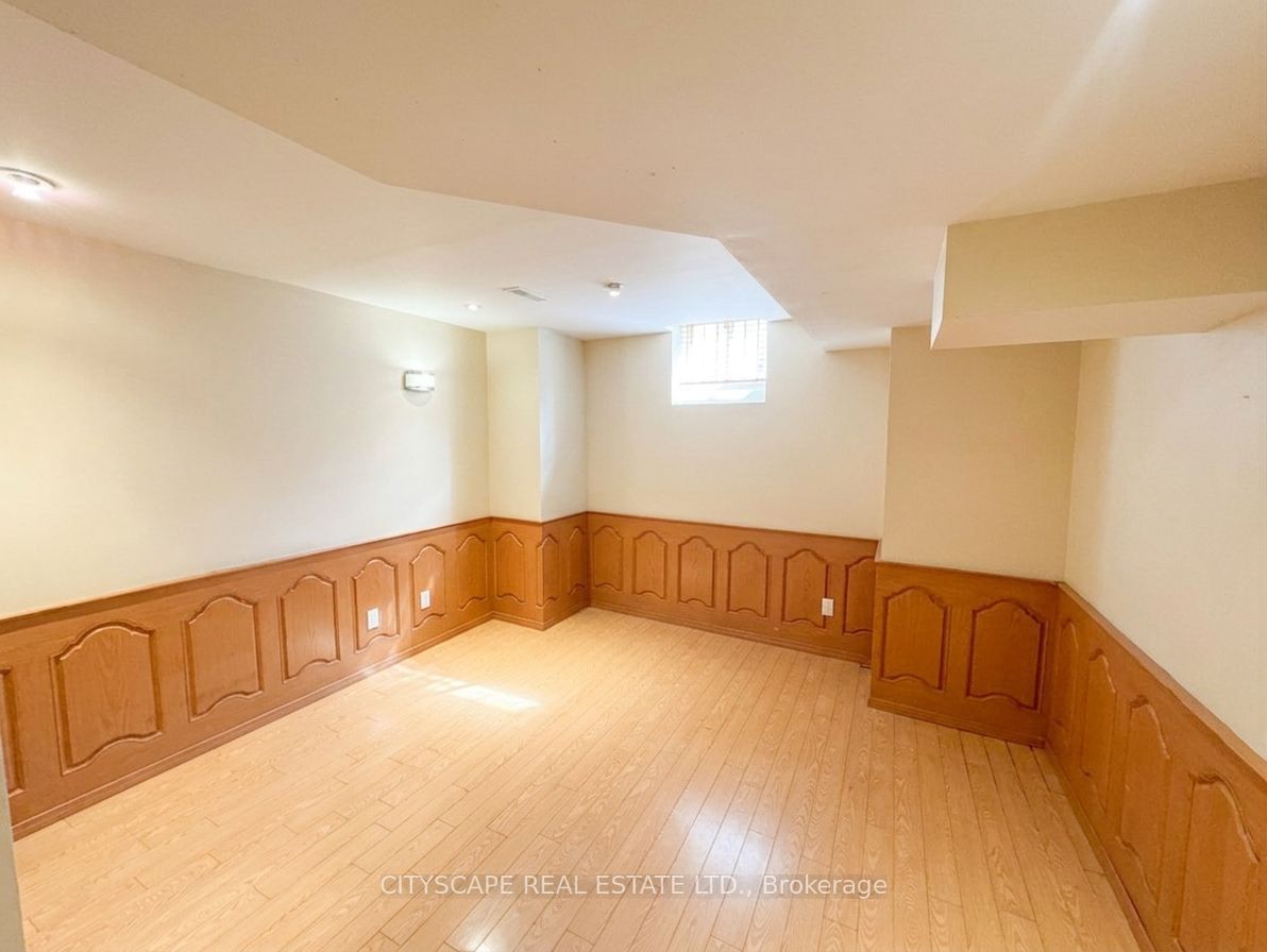 19 Selhurst Drive Property Photo 42