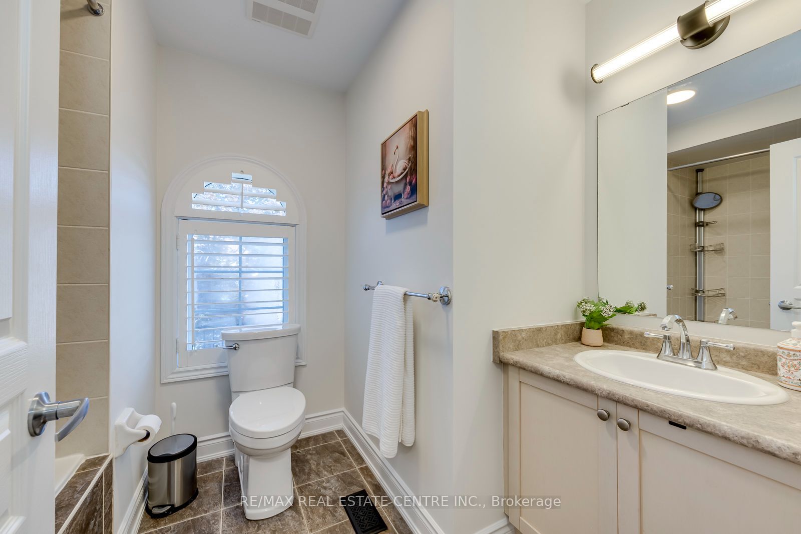 290 Duskywing Way Property Photo 34