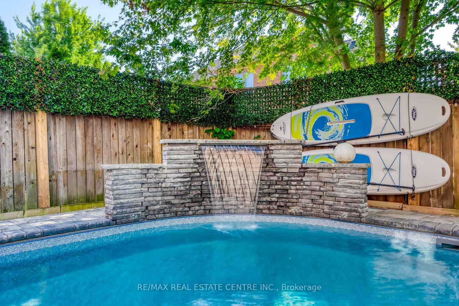 290 Duskywing Way Property Photo 47