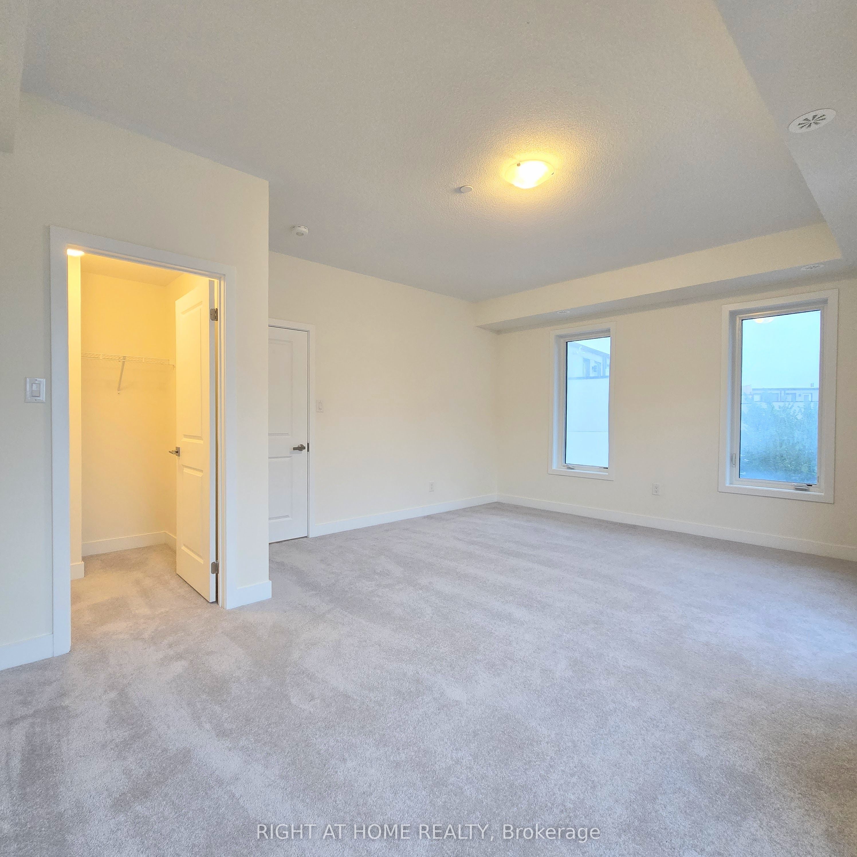 137 Frederick Tisdale Drive #upper Unit Property Photo 13