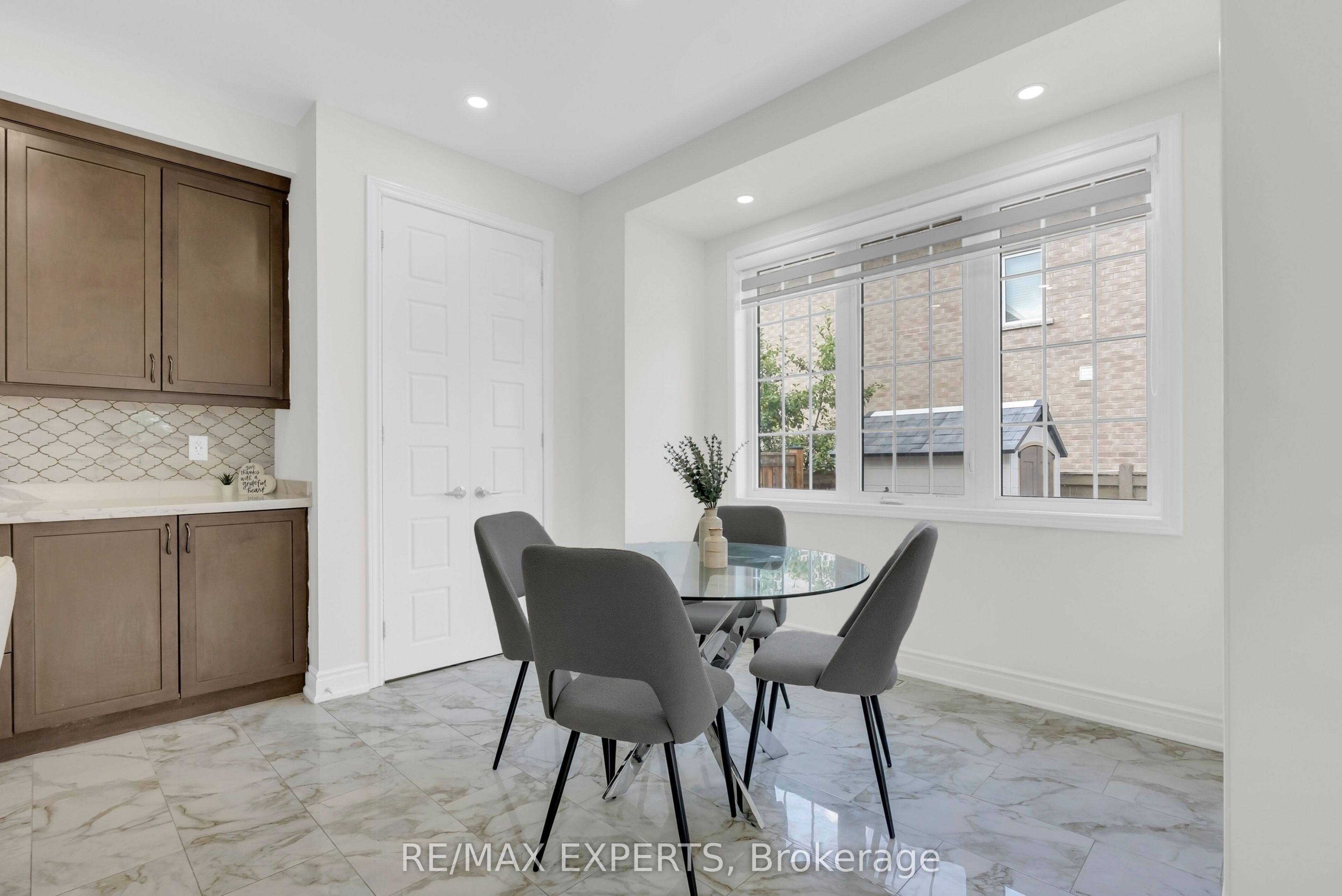 1253 Duignan Crescent Property Photo 16