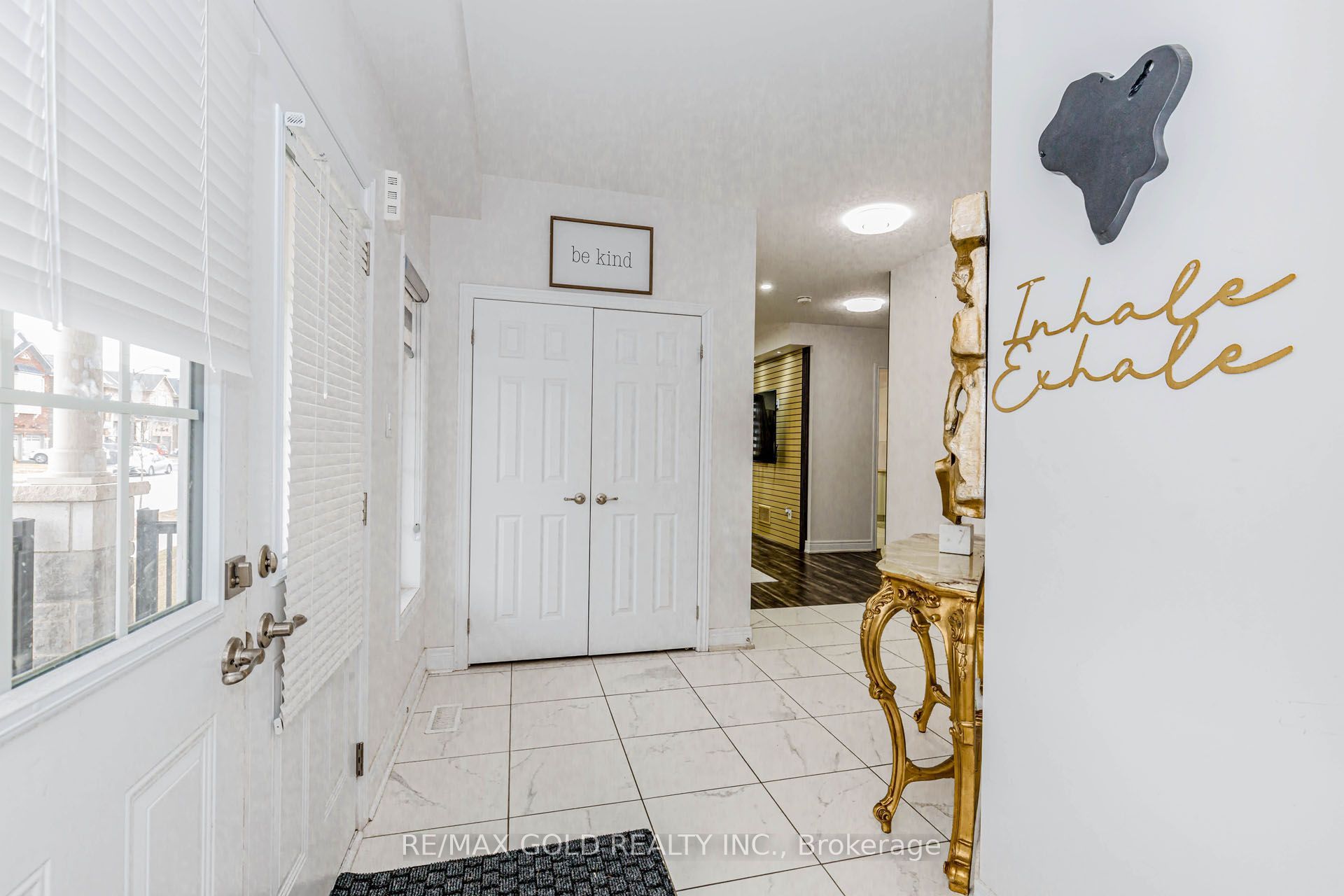 15351 Danby Road Property Photo 6