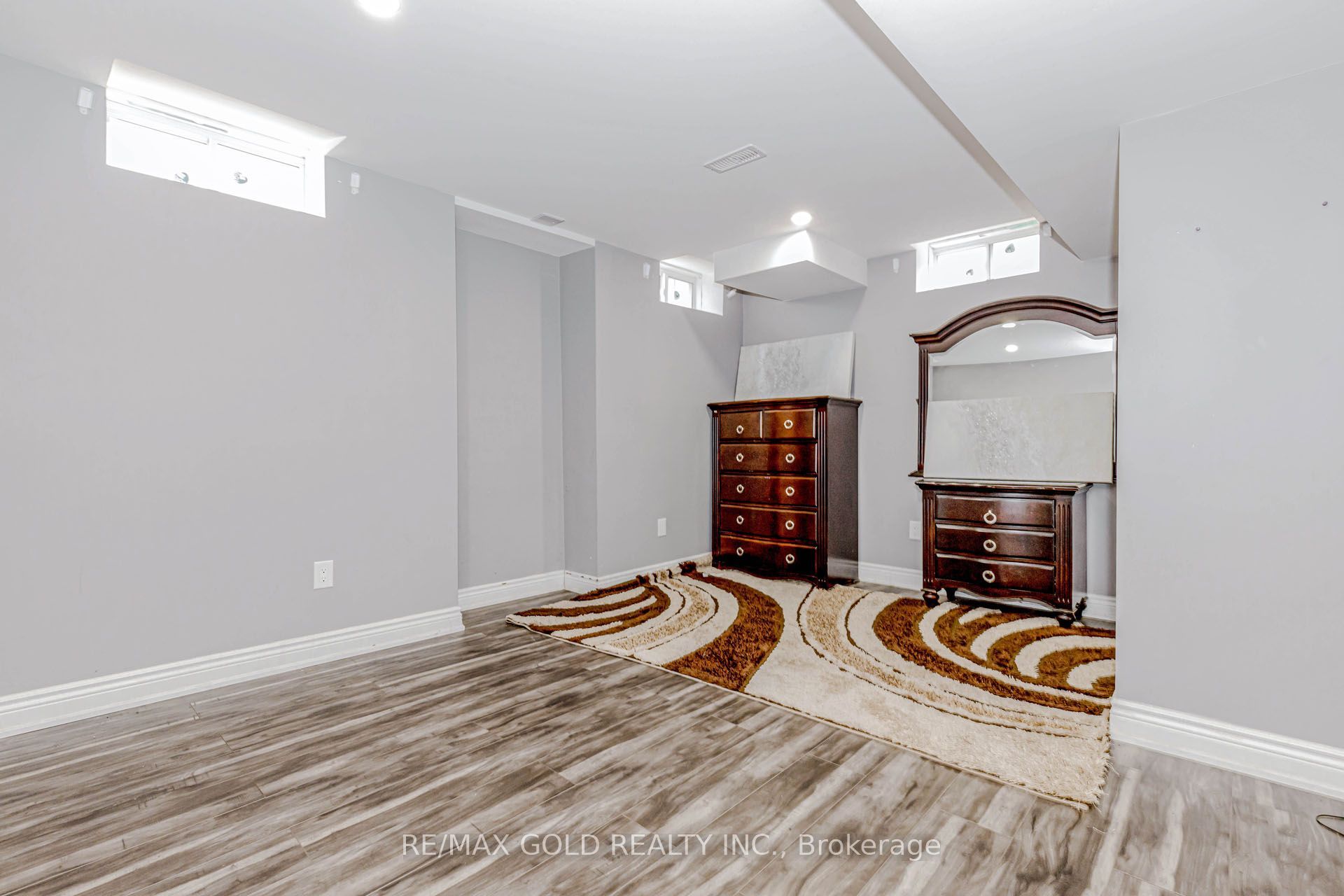 15351 Danby Road Property Photo 47