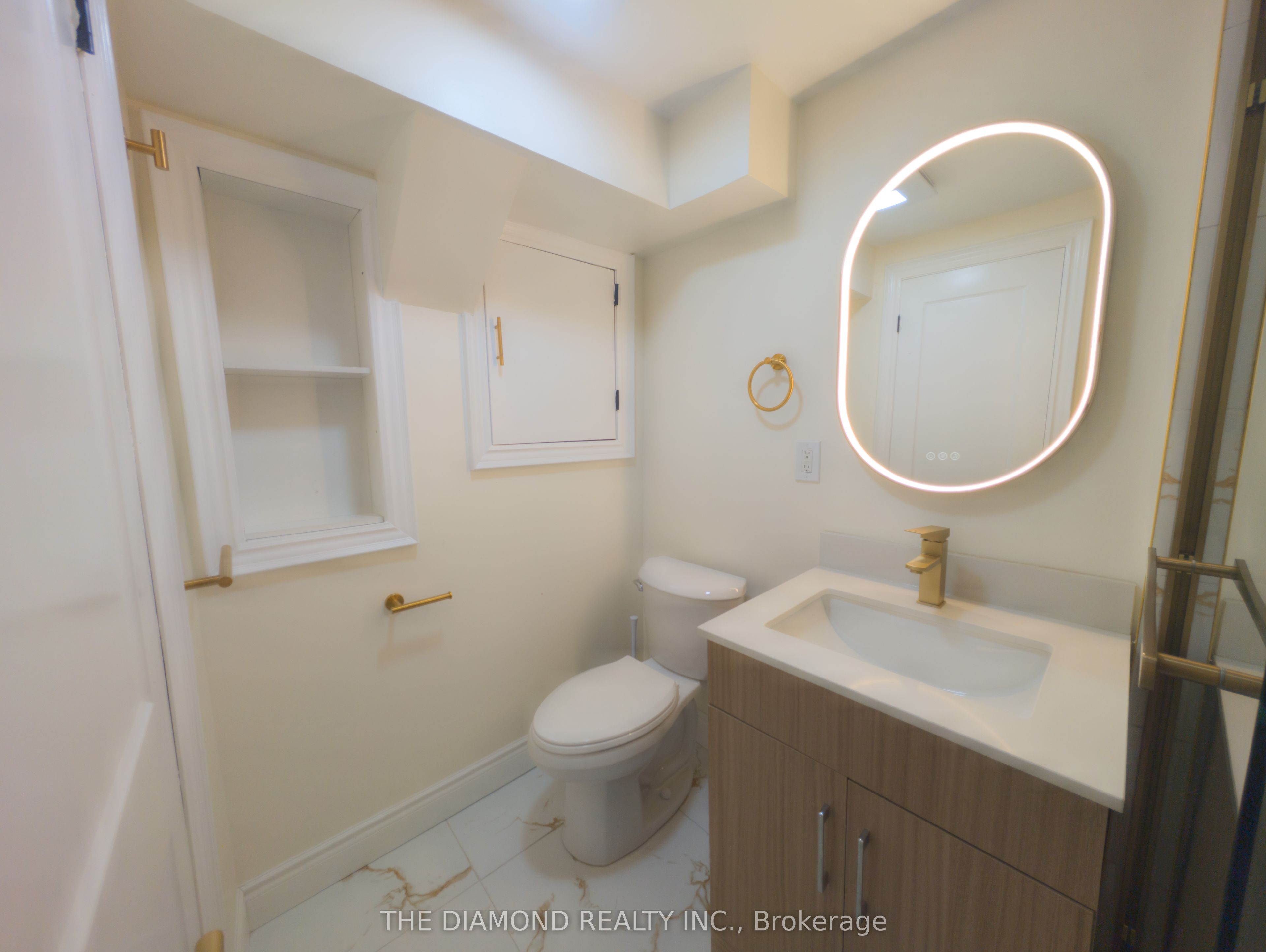 2288 The Collegeway 8 Property Photo 29
