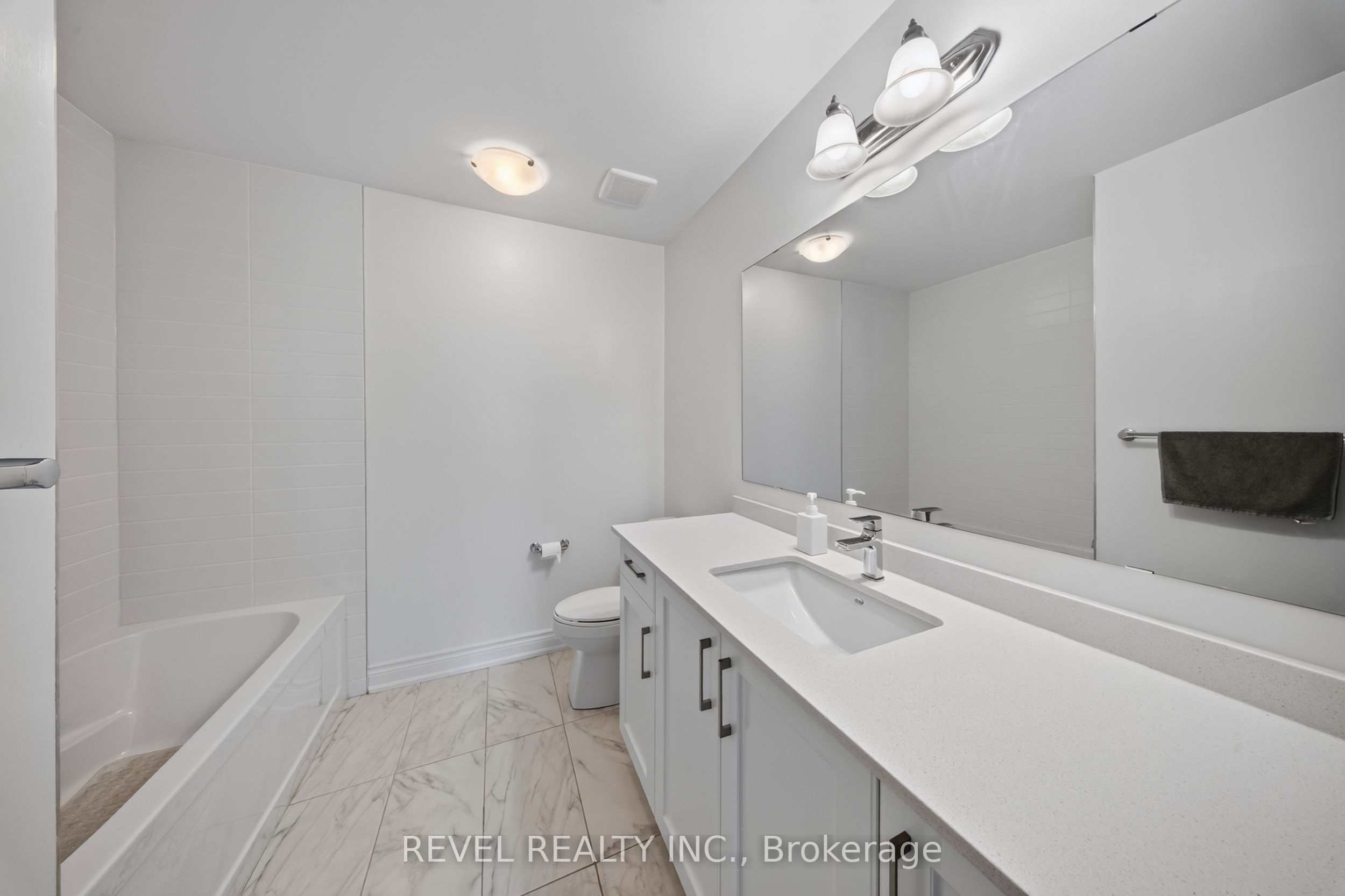 455 Ramsey Place Property Photo 13
