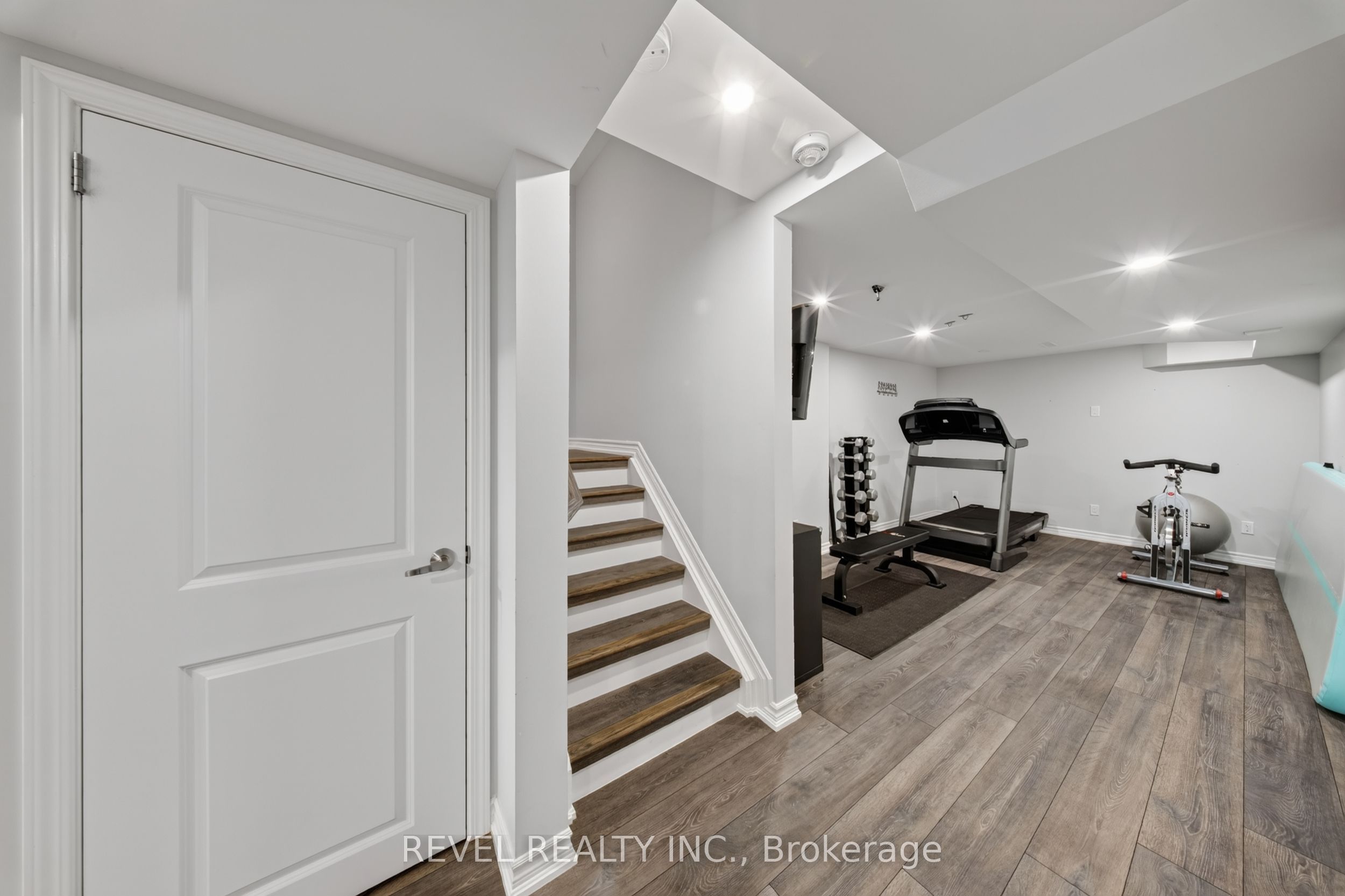 455 Ramsey Place Property Photo 24