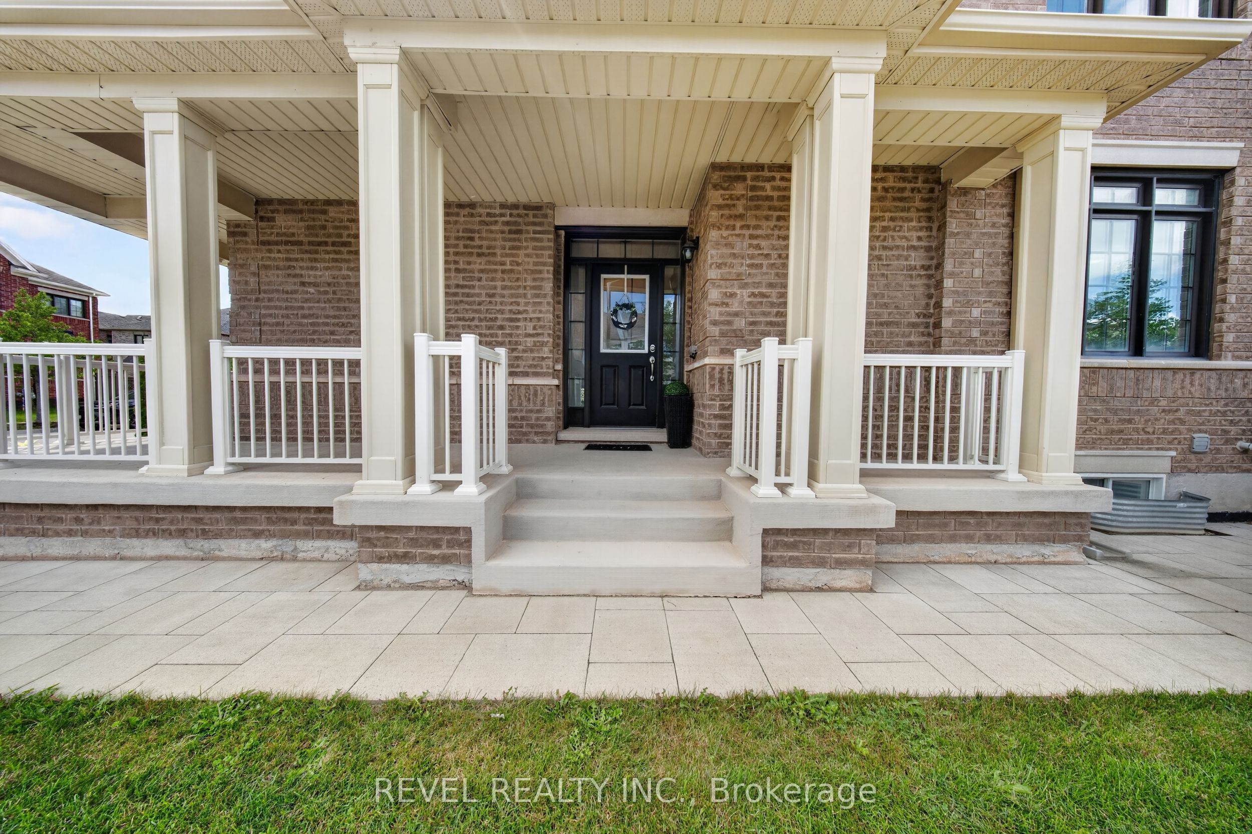 455 Ramsey Place Property Photo 38