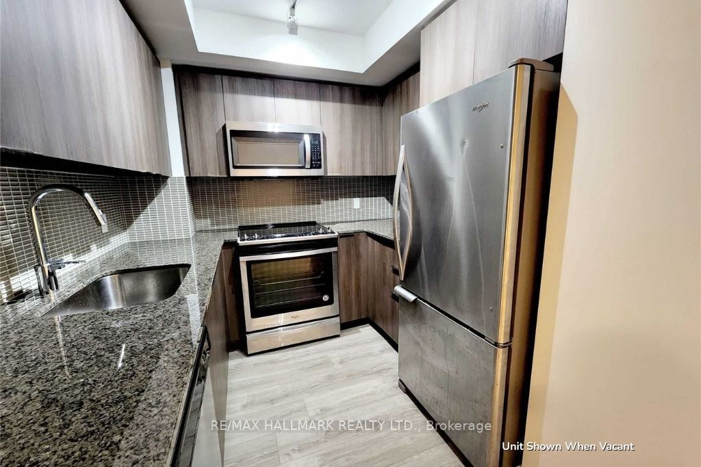 30 Shore Breeze Drive 922 Property Photo 4