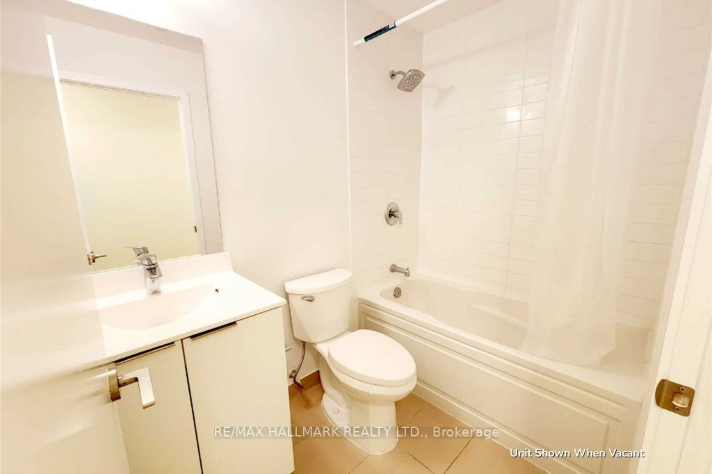 30 Shore Breeze Drive 922 Property Photo 11