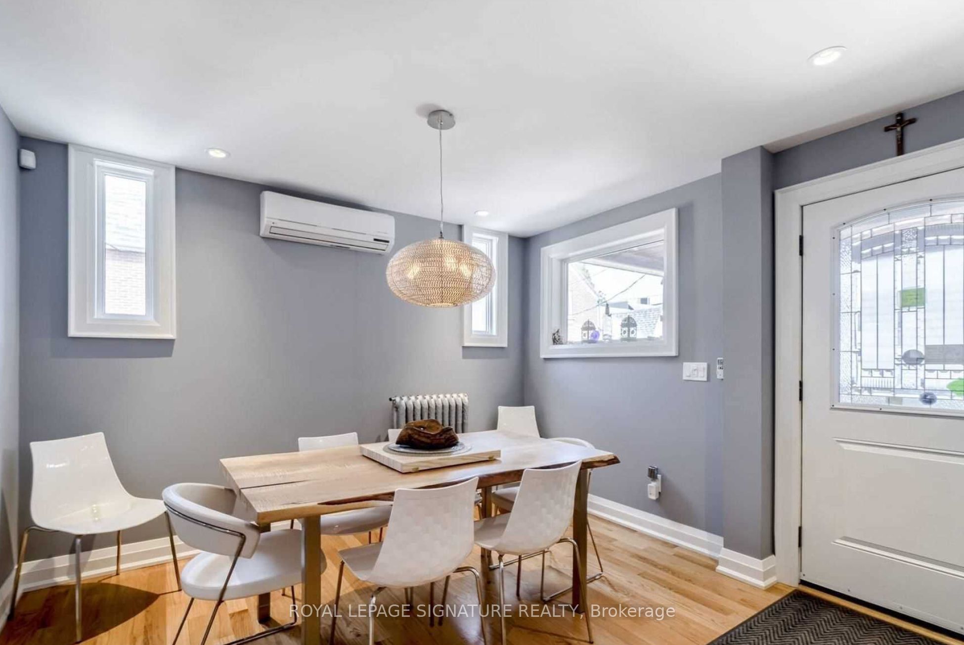 23 Abbs Street Property Photo 3