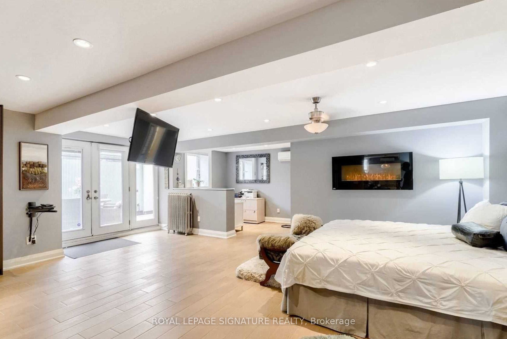 23 Abbs Street Property Photo 11