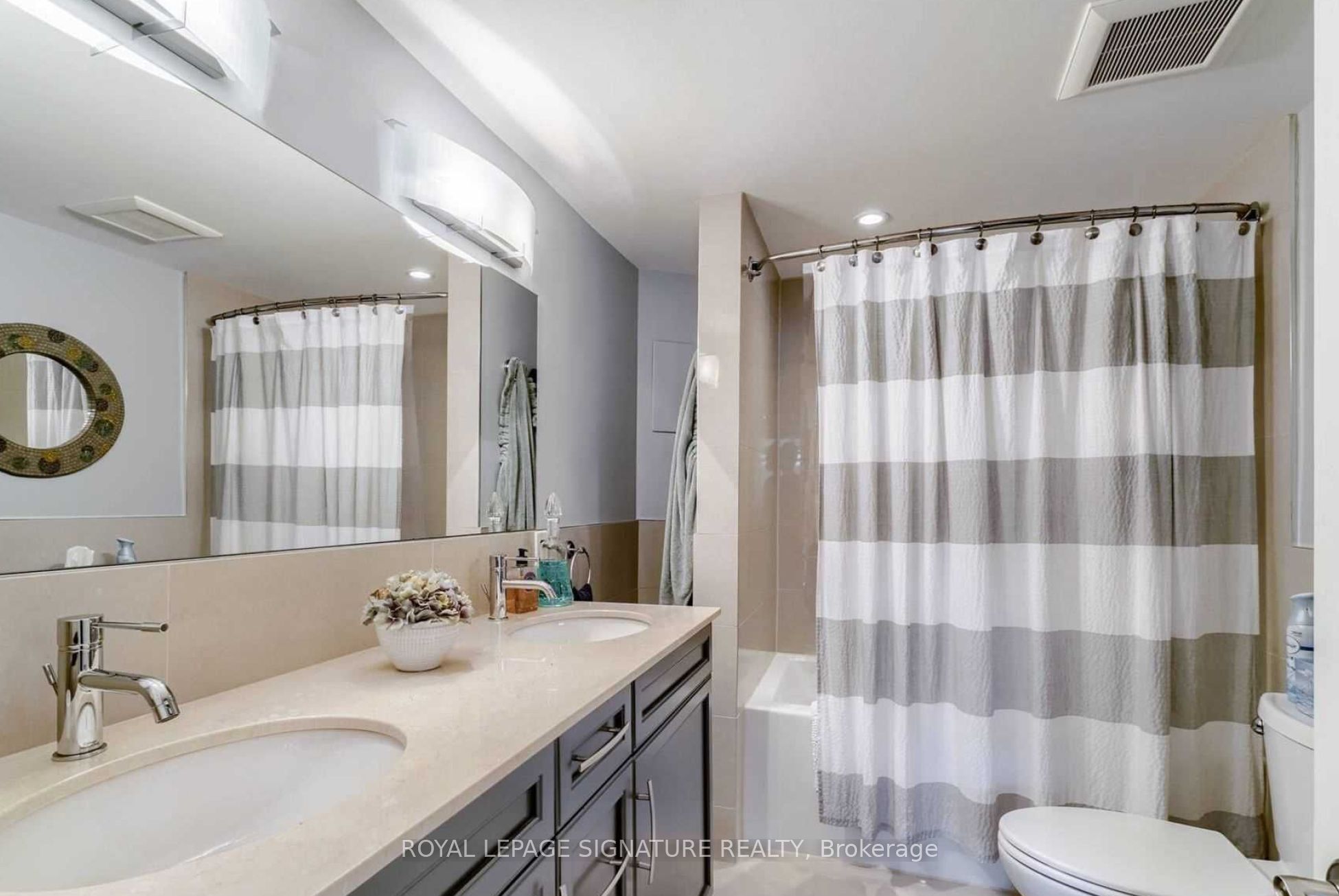 23 Abbs Street Property Photo 12