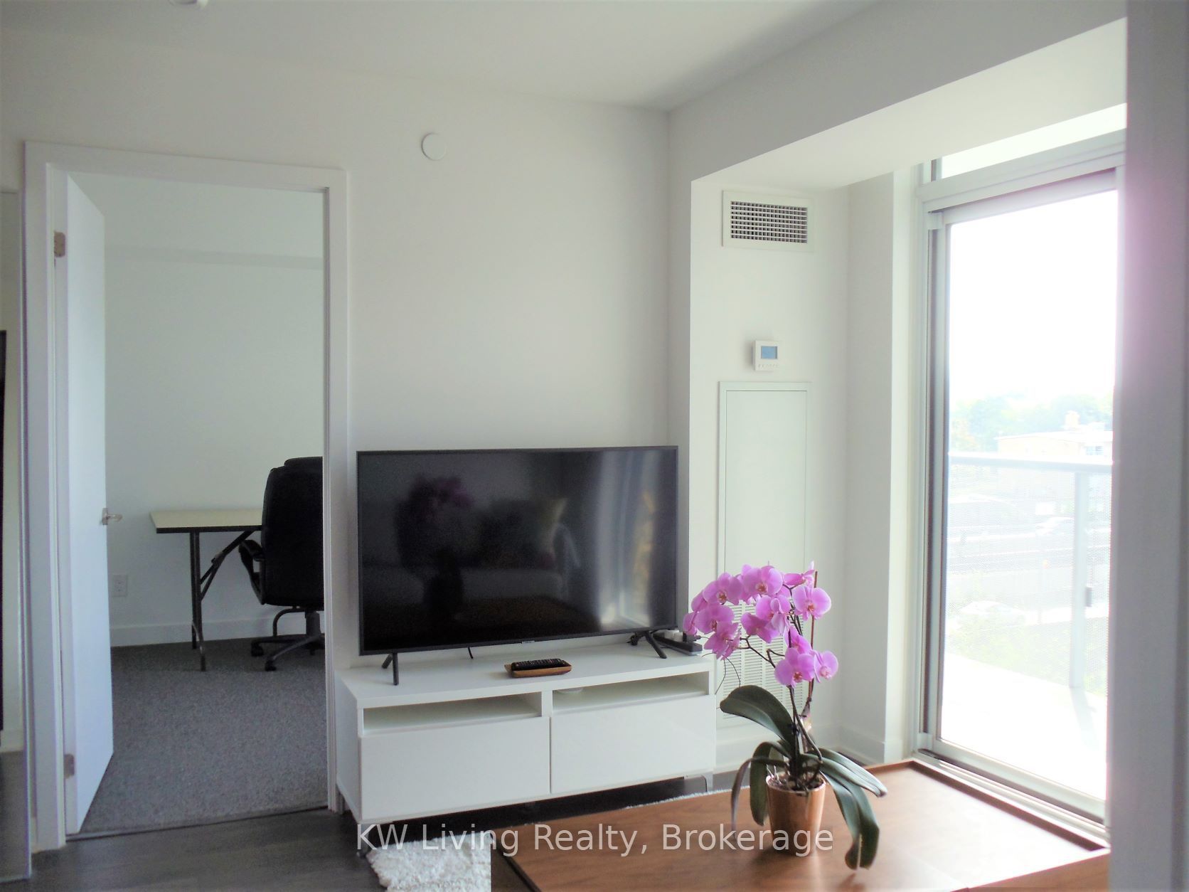 160 Flemington Road 603 Property Photo 10
