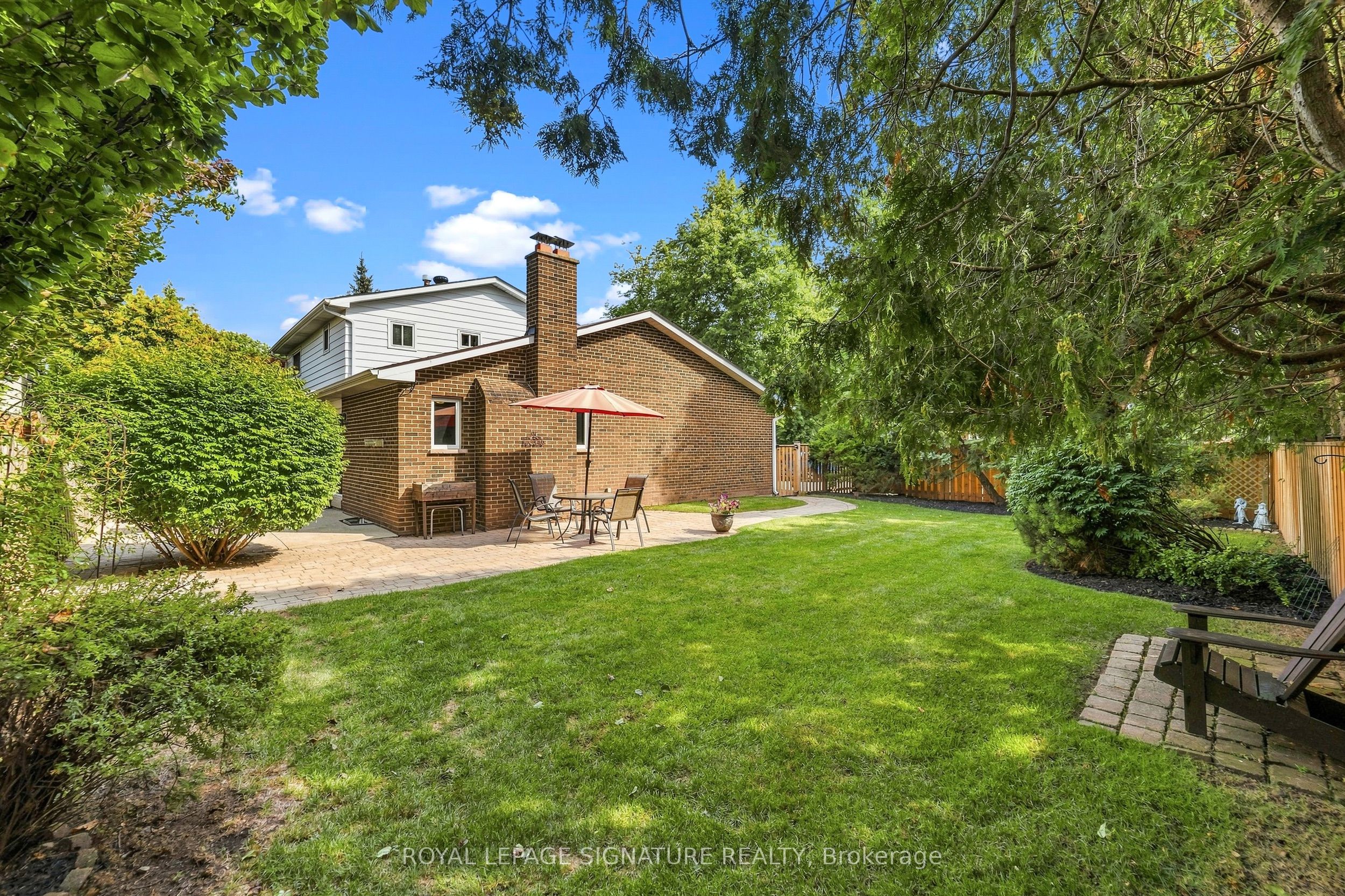 1385 Highgate Court