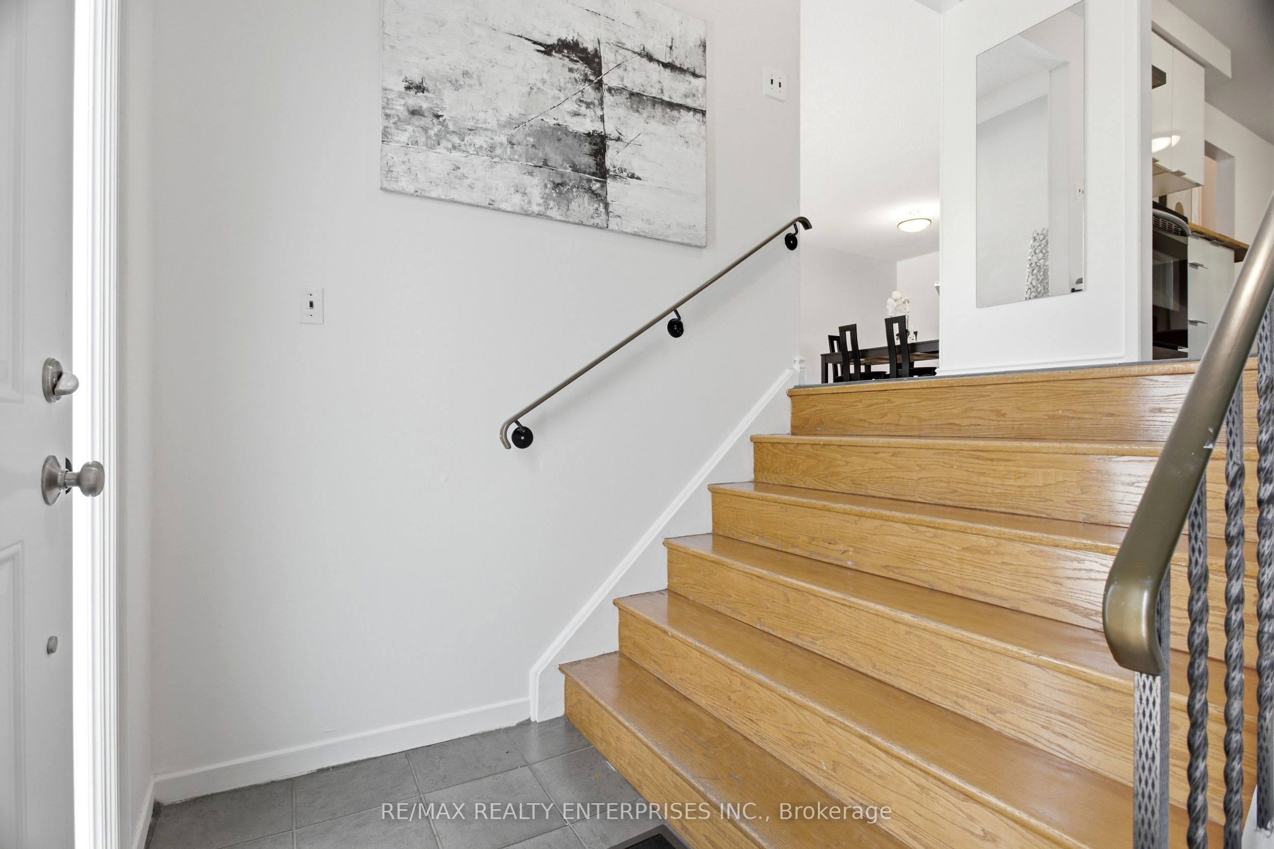 2956 Windjammer Road Property Photo 5