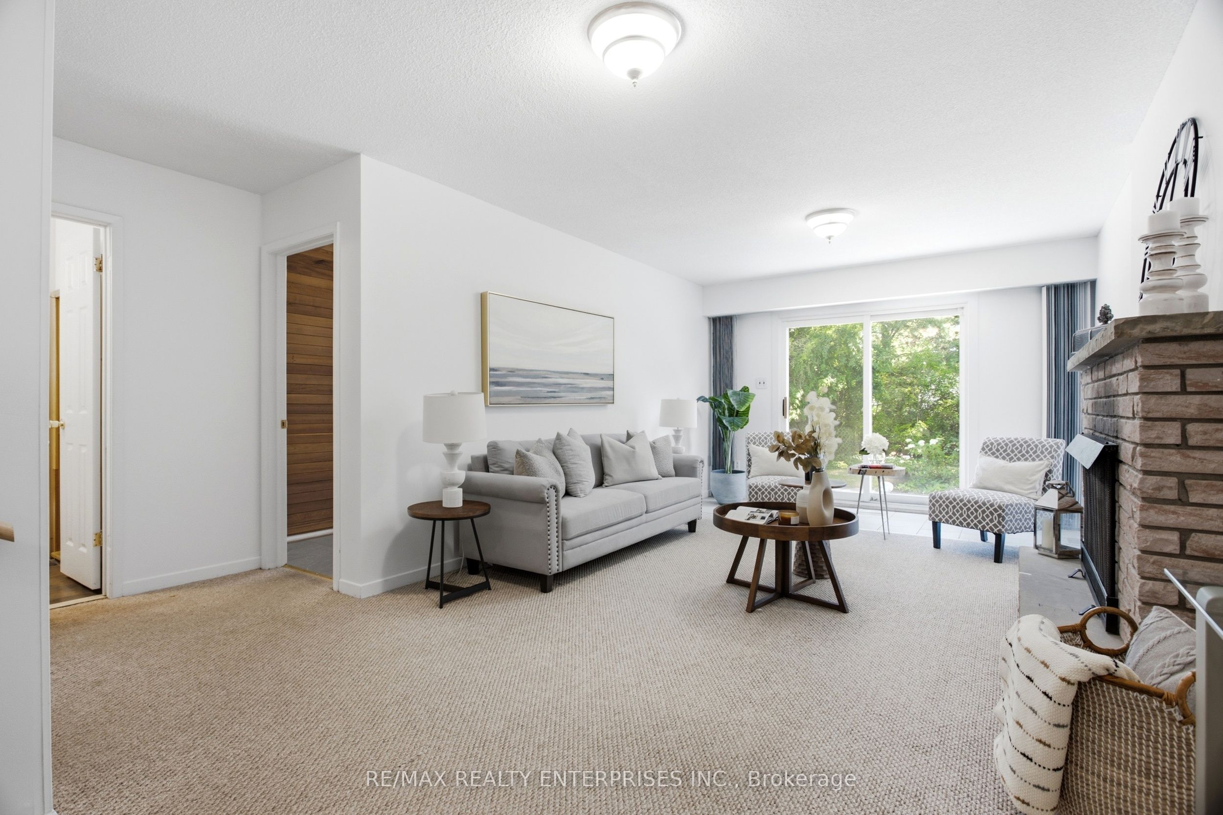 2956 Windjammer Road Property Photo 14
