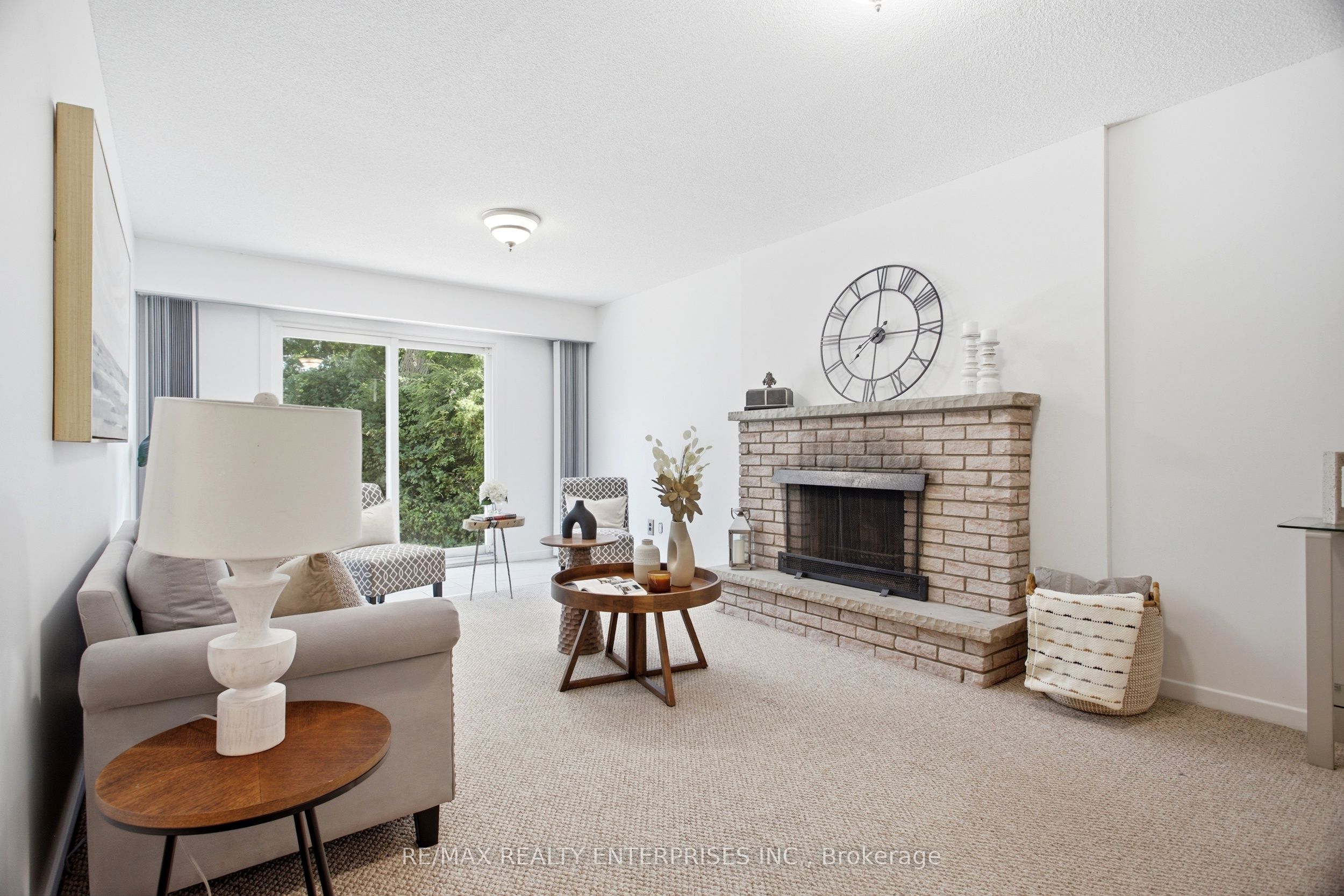 2956 Windjammer Road Property Photo 15
