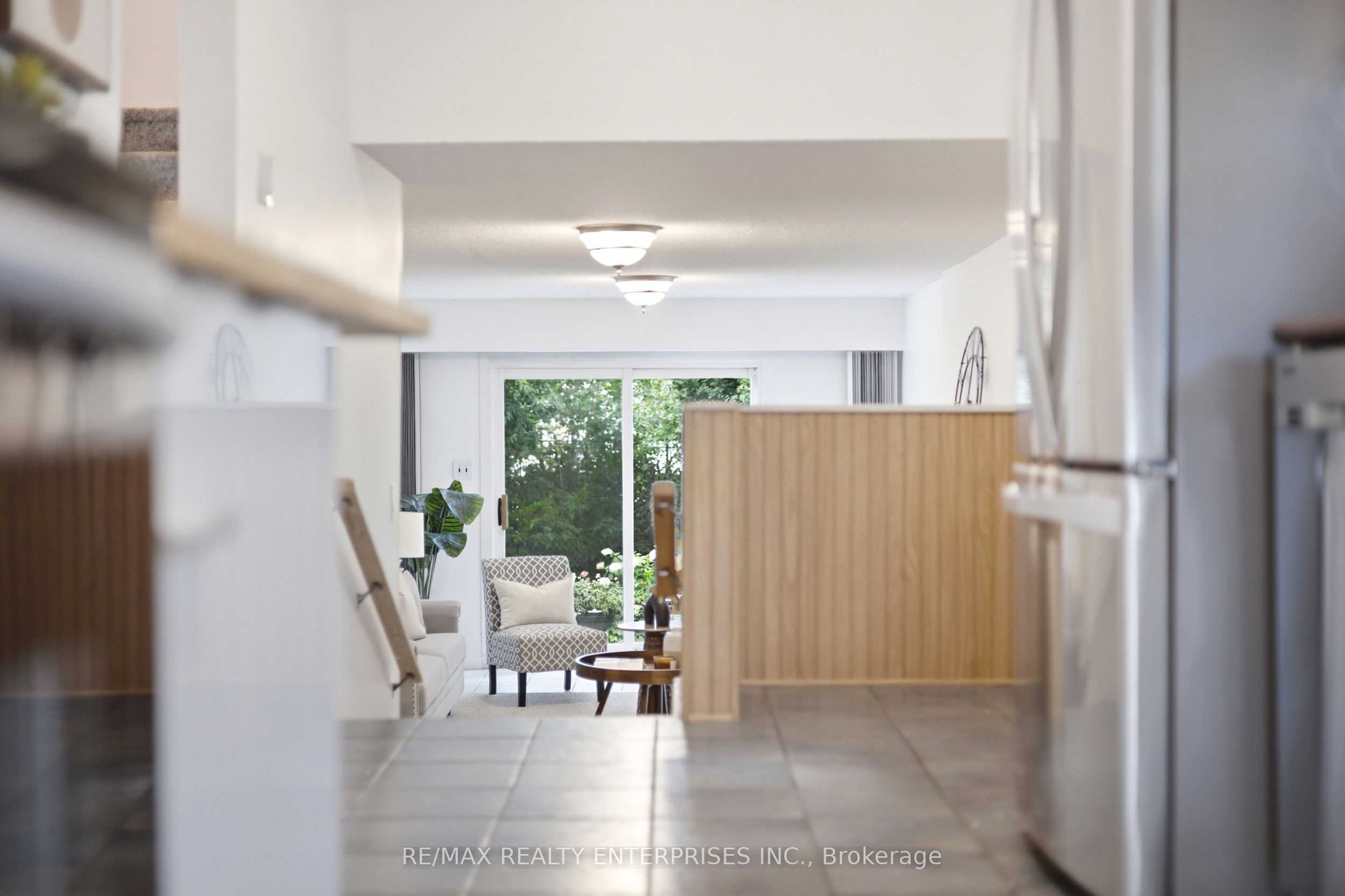 2956 Windjammer Road Property Photo 17