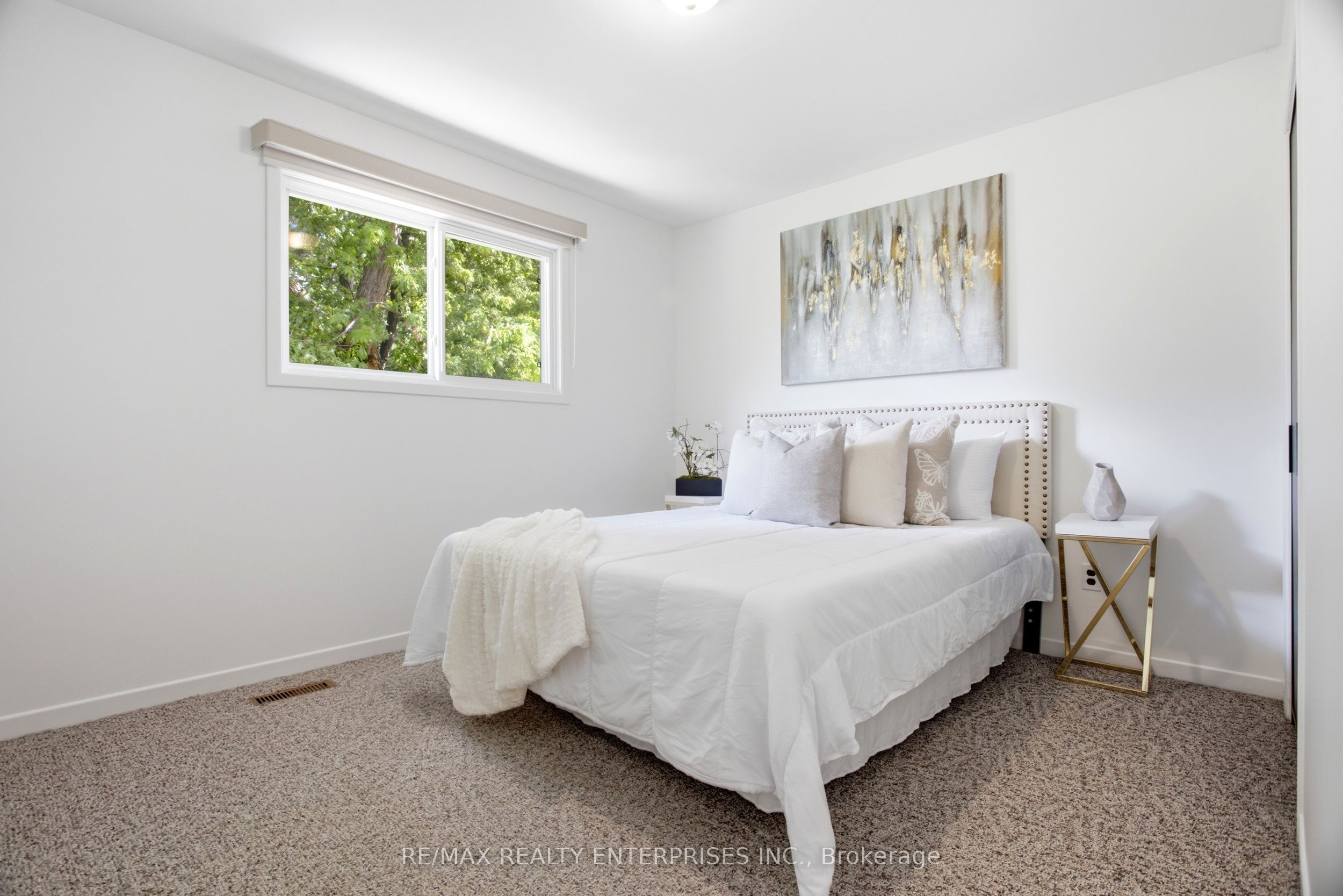2956 Windjammer Road Property Photo 26