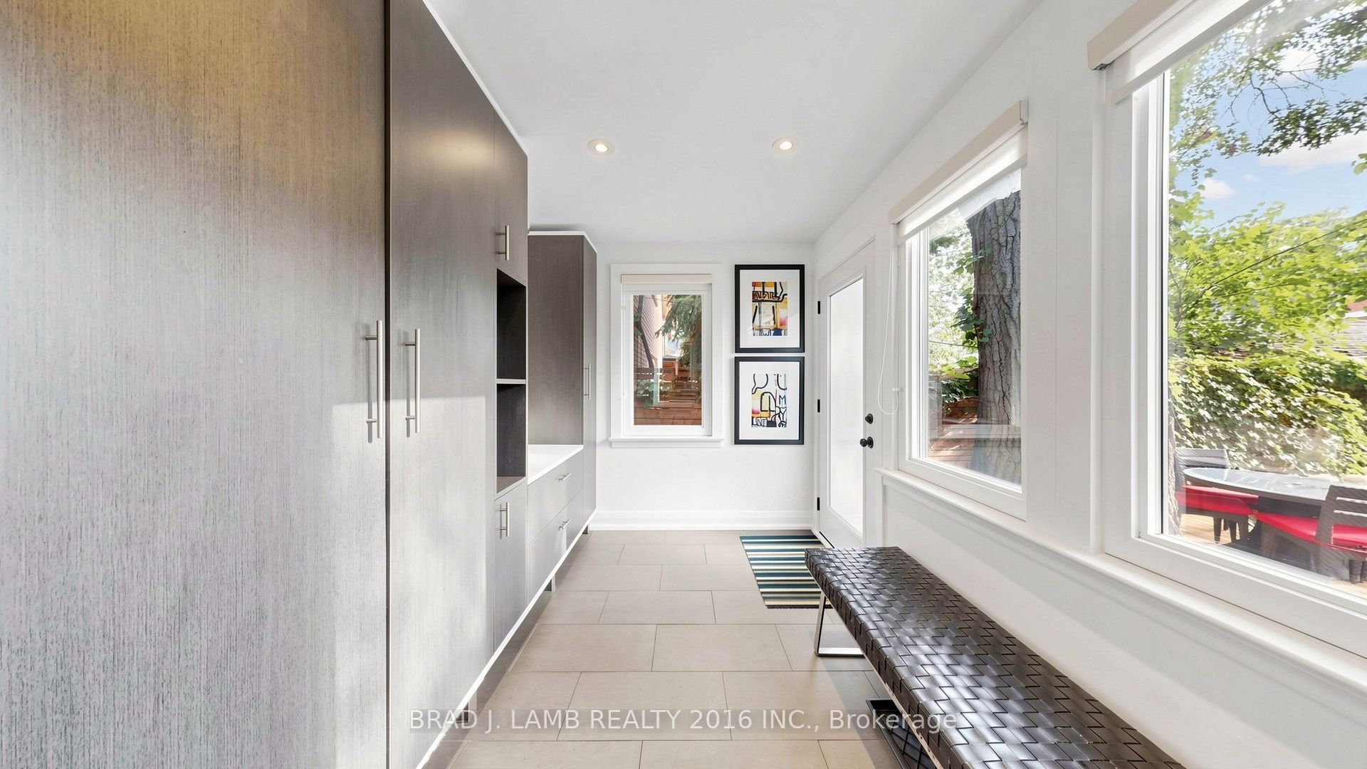 154 Fairview Avenue Property Photo 8