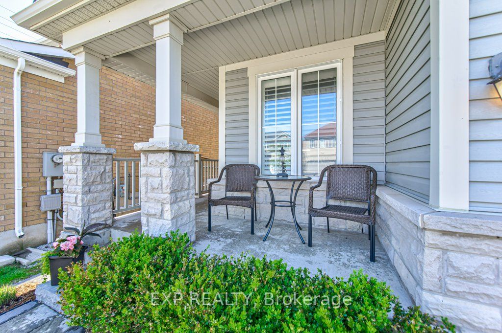 76 Ruhl Drive Property Photo 4