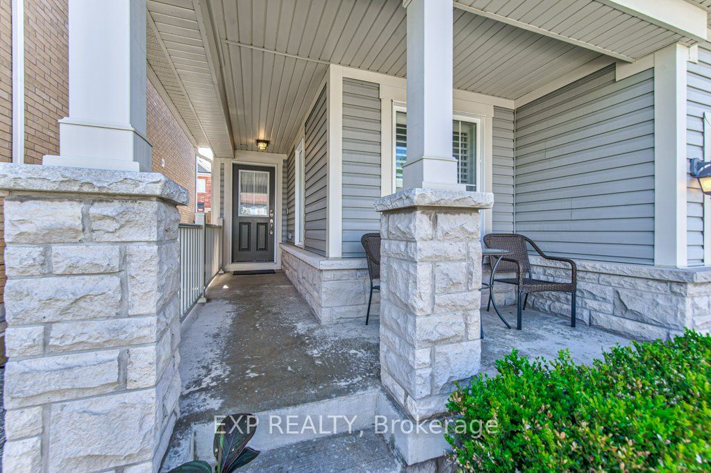 76 Ruhl Drive Property Photo 5