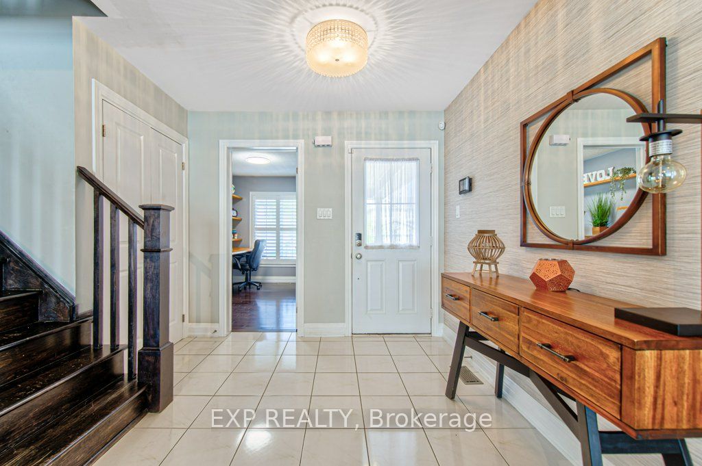 76 Ruhl Drive Property Photo 6