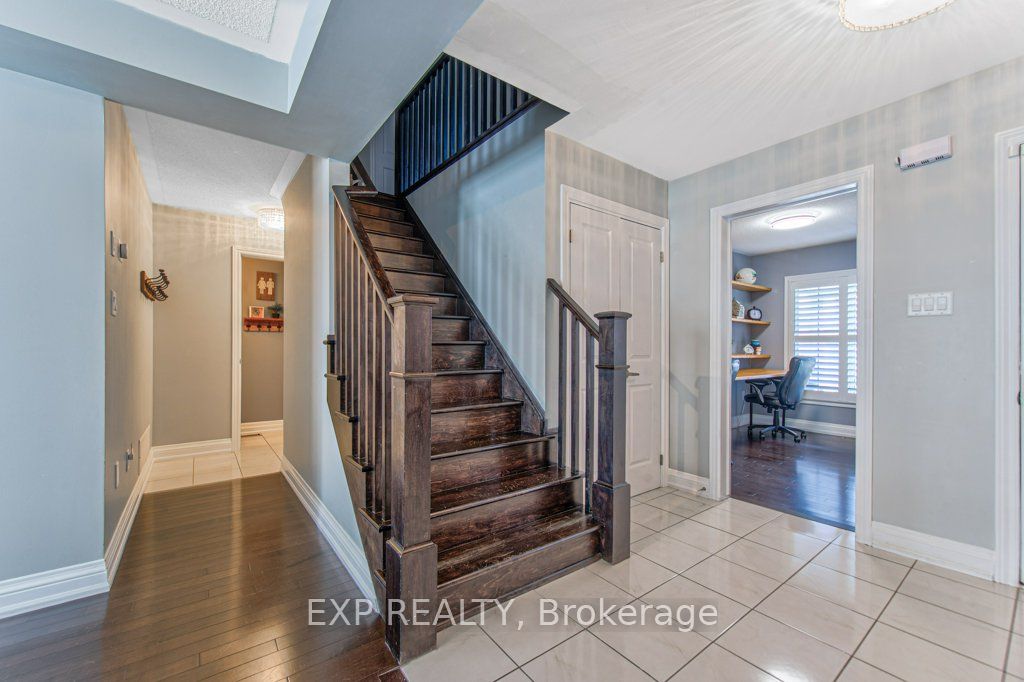 76 Ruhl Drive Property Photo 7