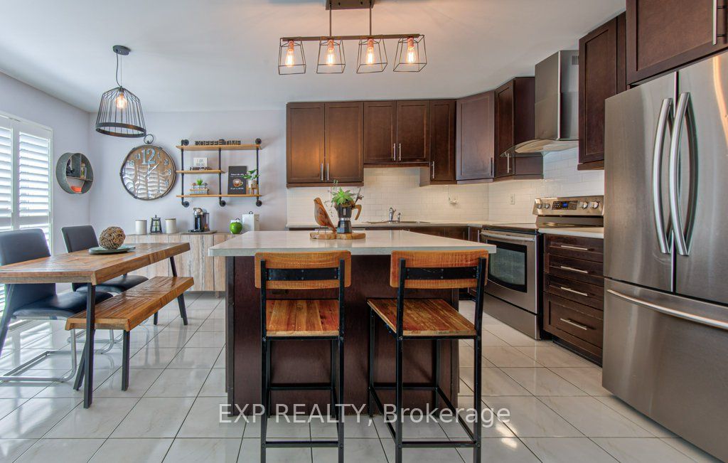 76 Ruhl Drive Property Photo 17