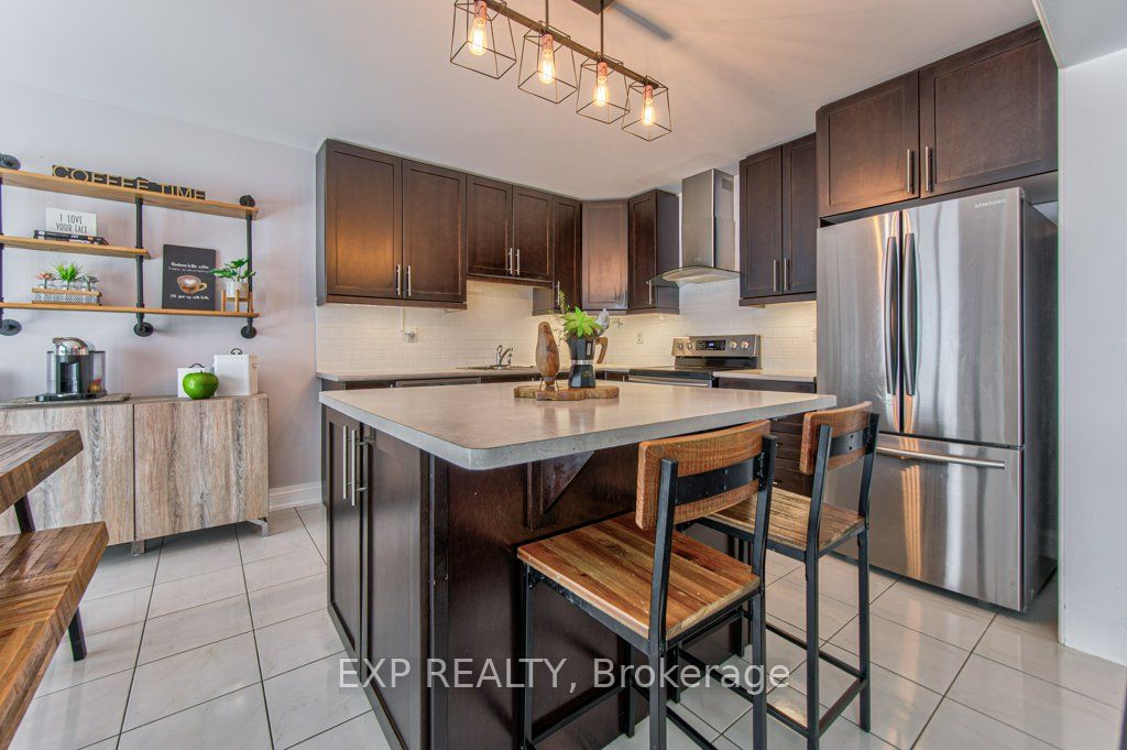76 Ruhl Drive Property Photo 18
