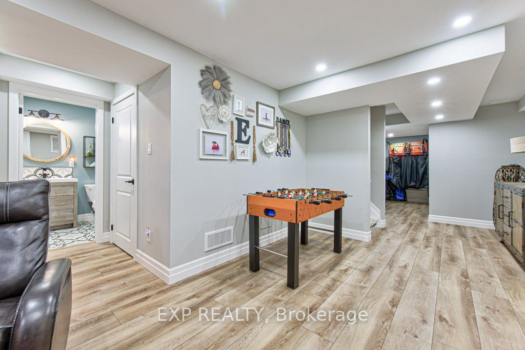 76 Ruhl Drive Property Photo 39