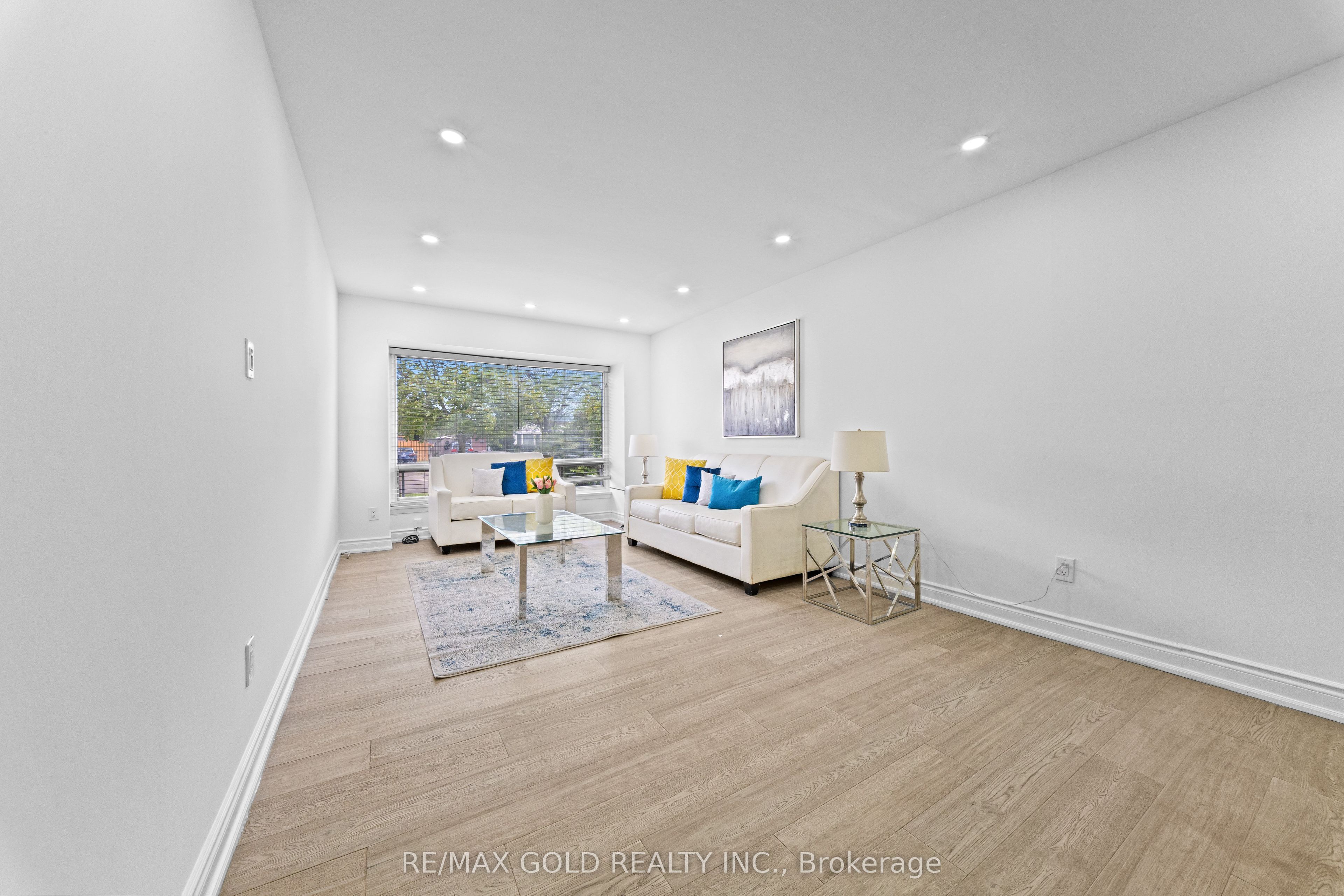 88 Goldcrest Road Property Photo 2
