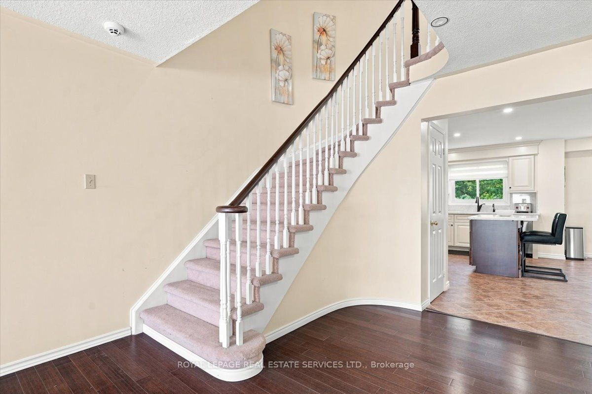 1199 Leewood Drive Property Photo 16