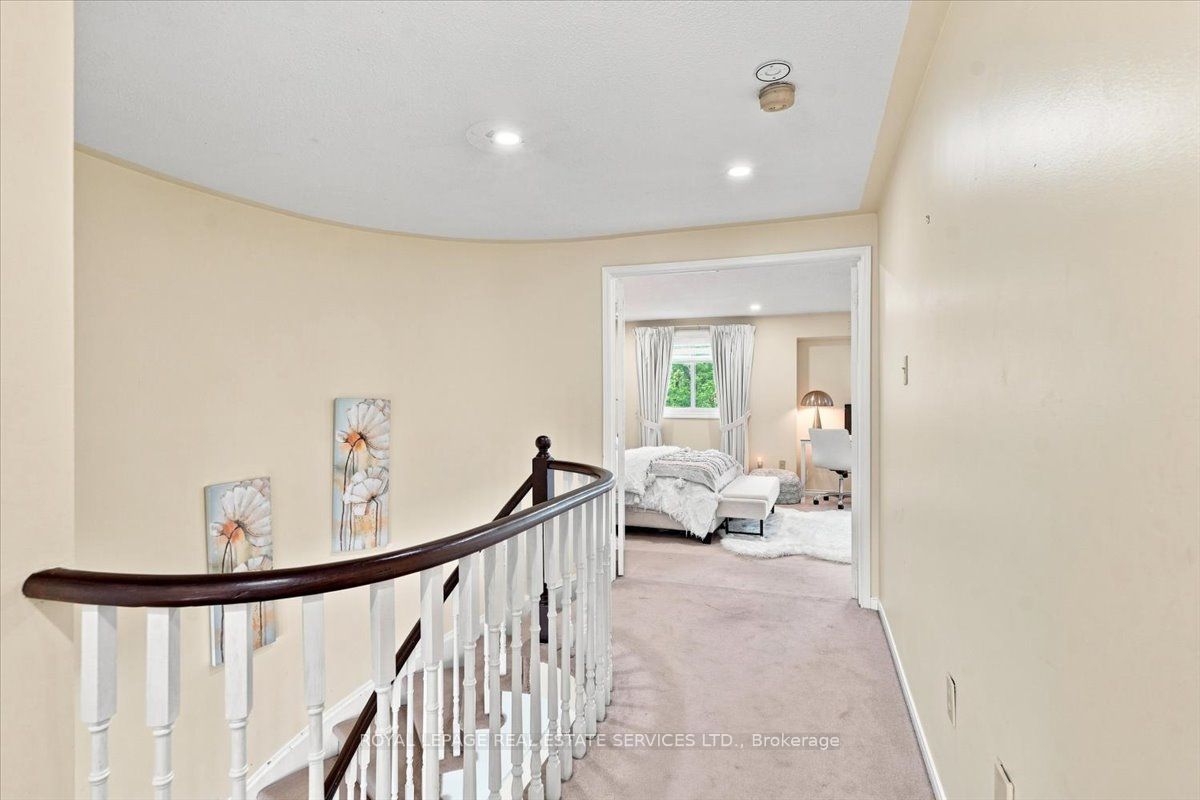 1199 Leewood Drive Property Photo 25