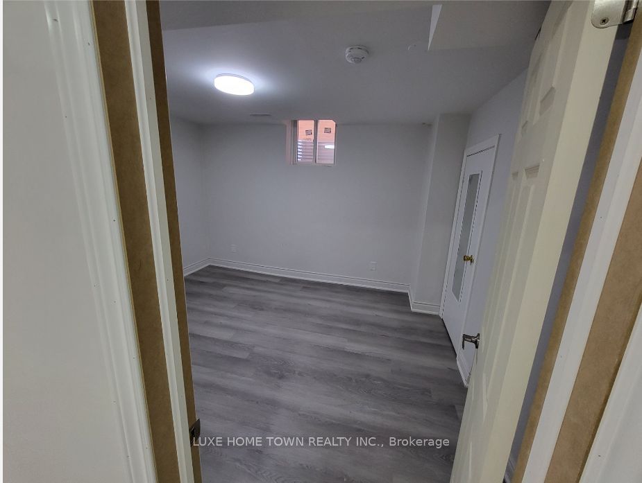 23 Castlehill Road Property Photo 7