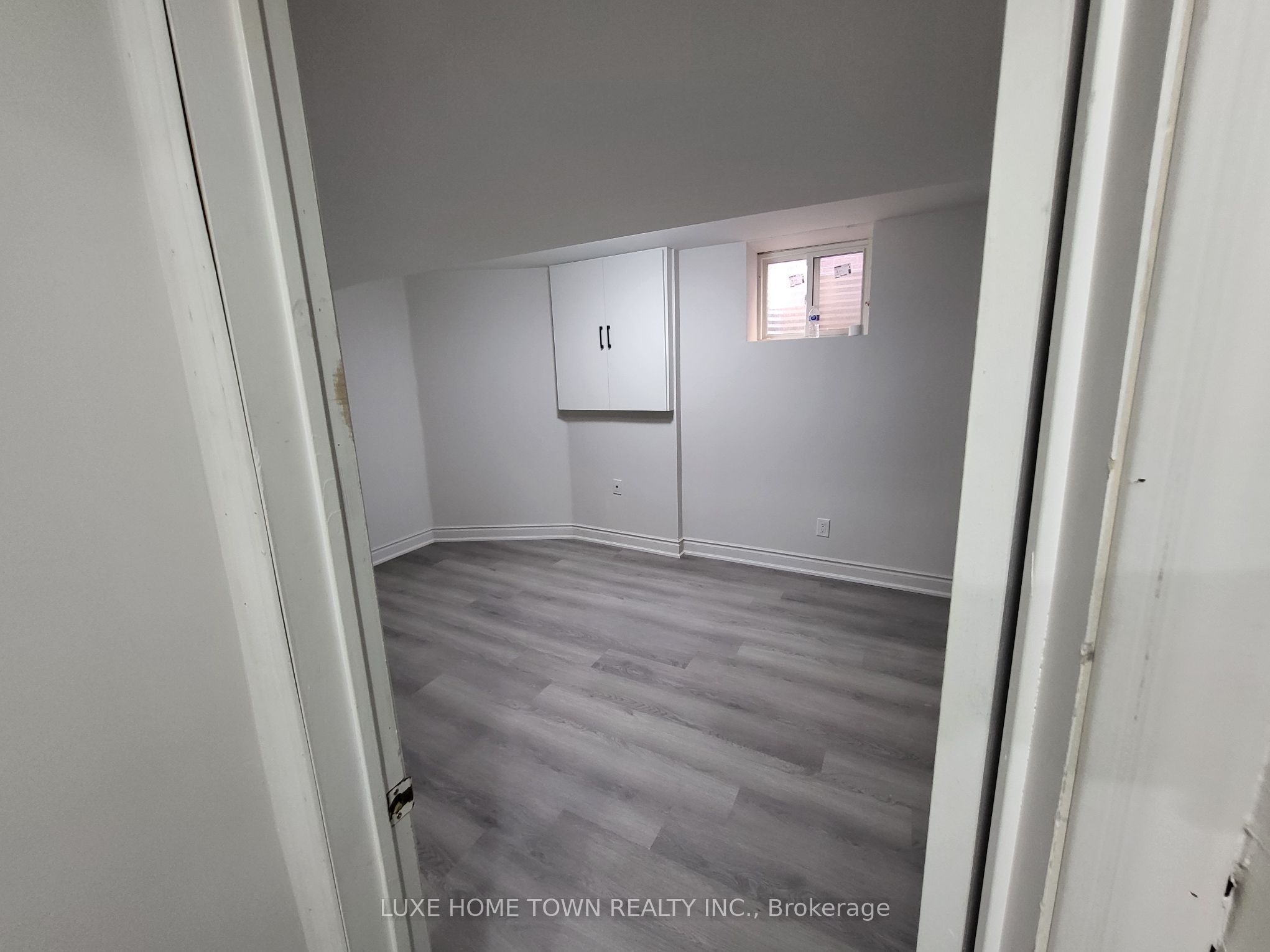 23 Castlehill Road Property Photo 8