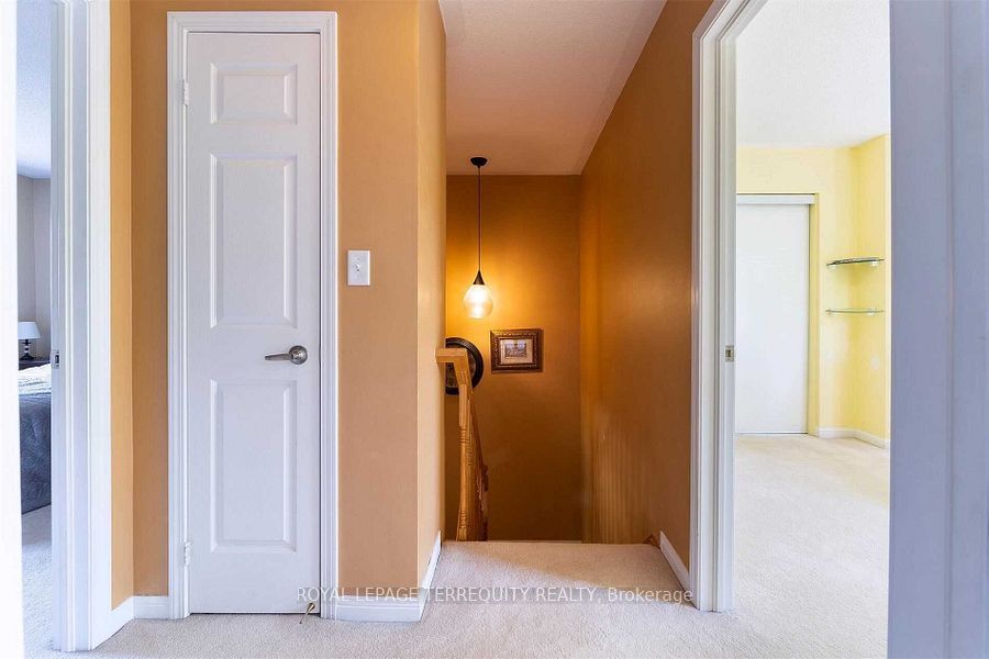 2458 Baintree Crescent Property Photo 22