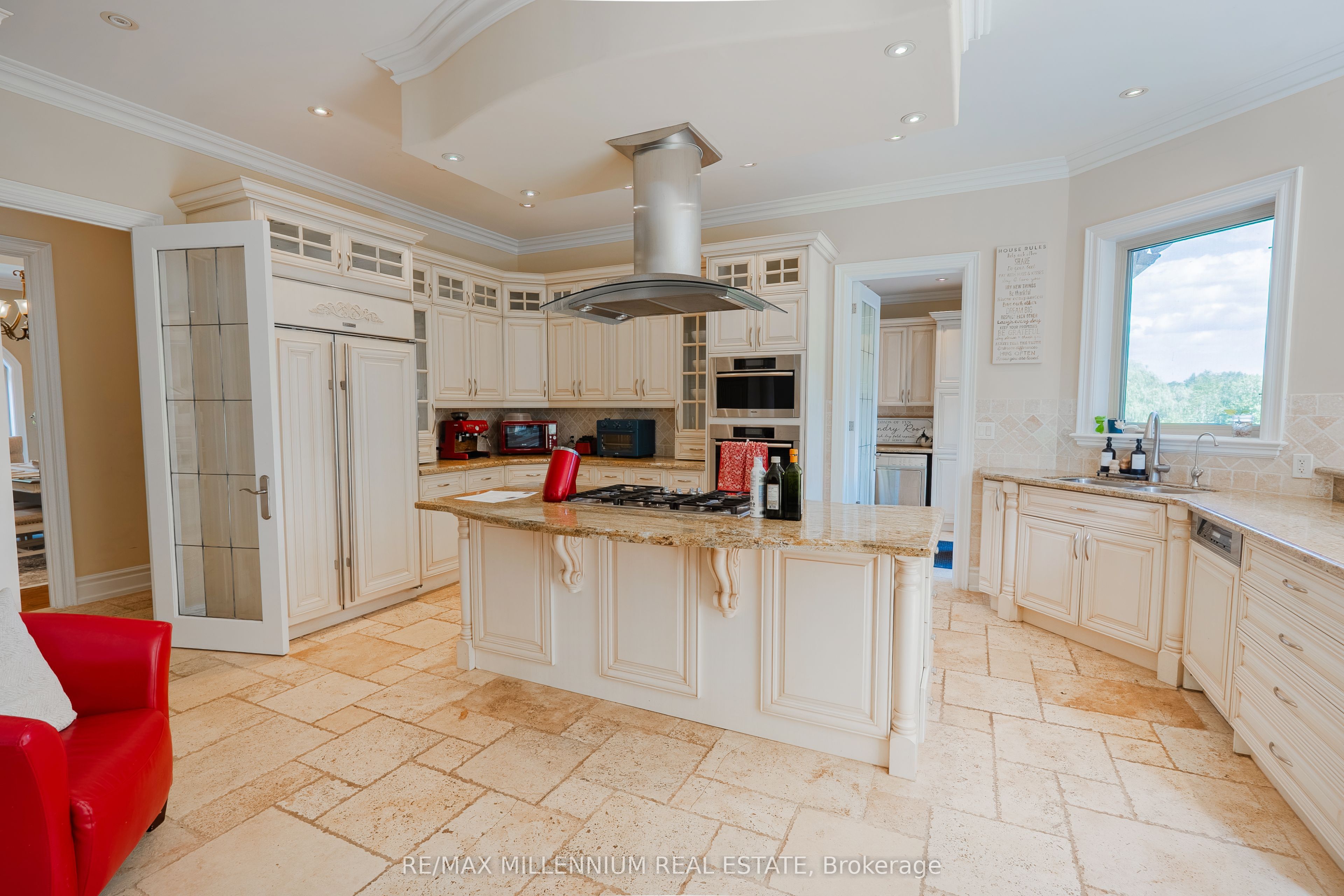16282 27 Side Road Property Photo 8