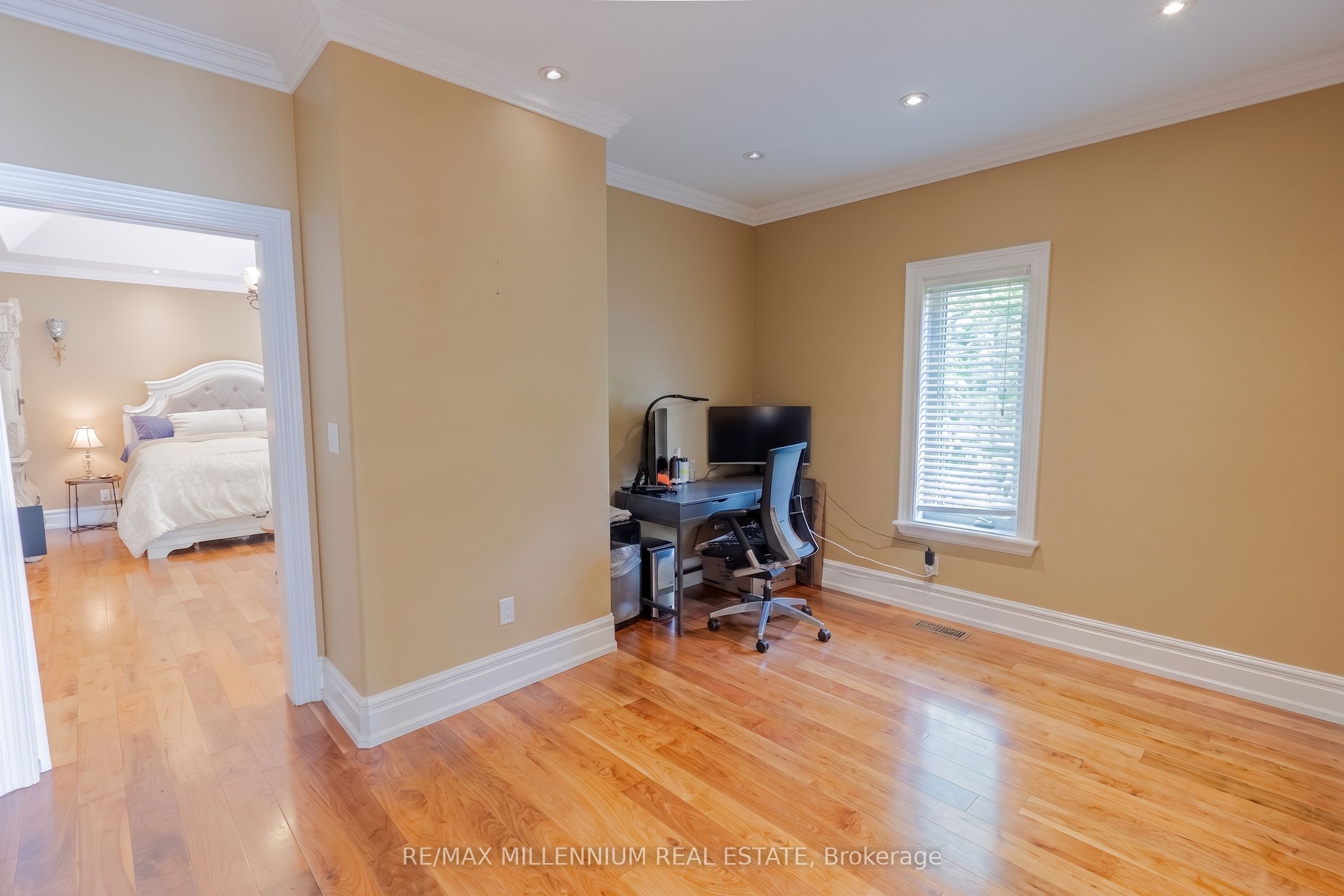16282 27 Side Road Property Photo 12