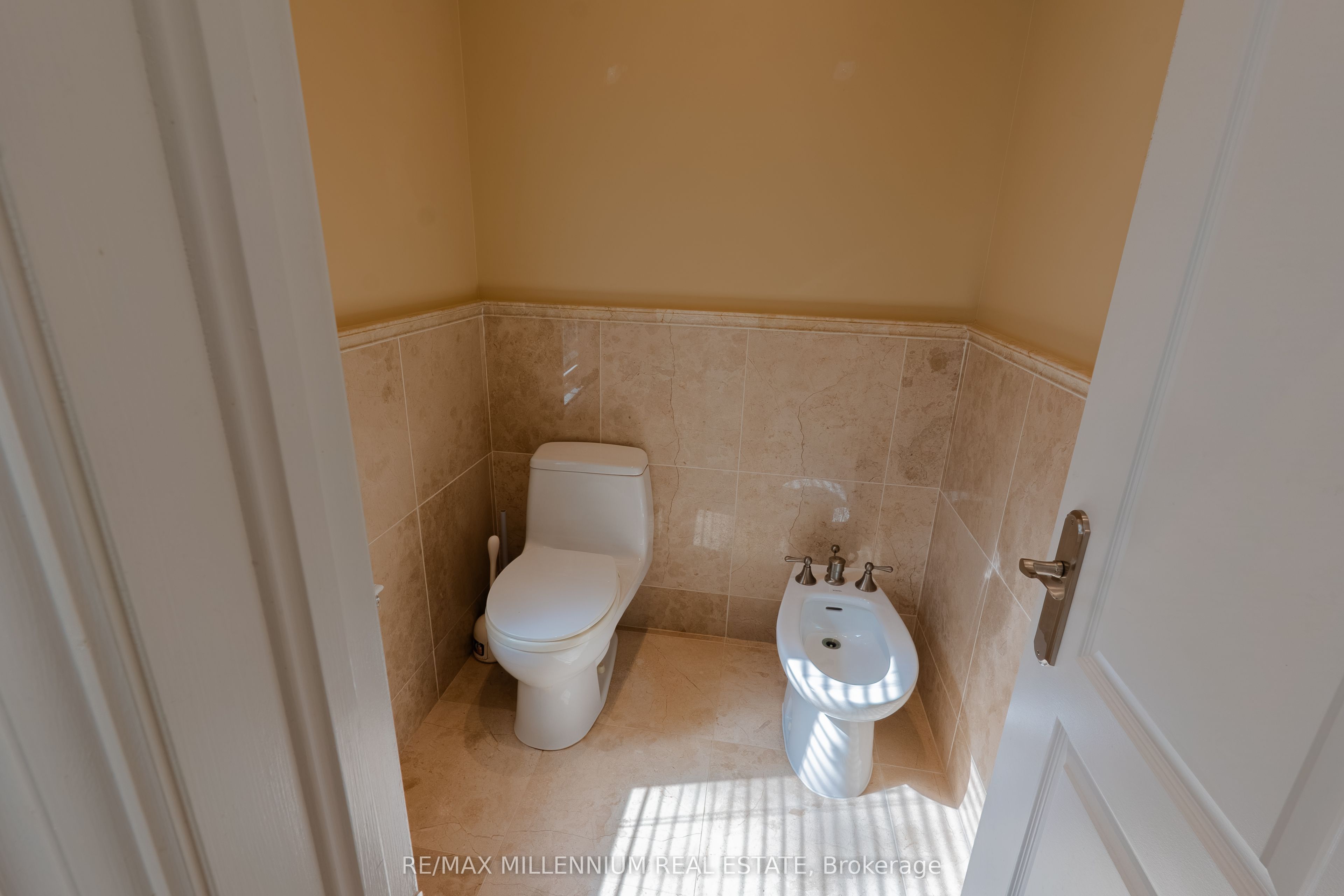 16282 27 Side Road Property Photo 20