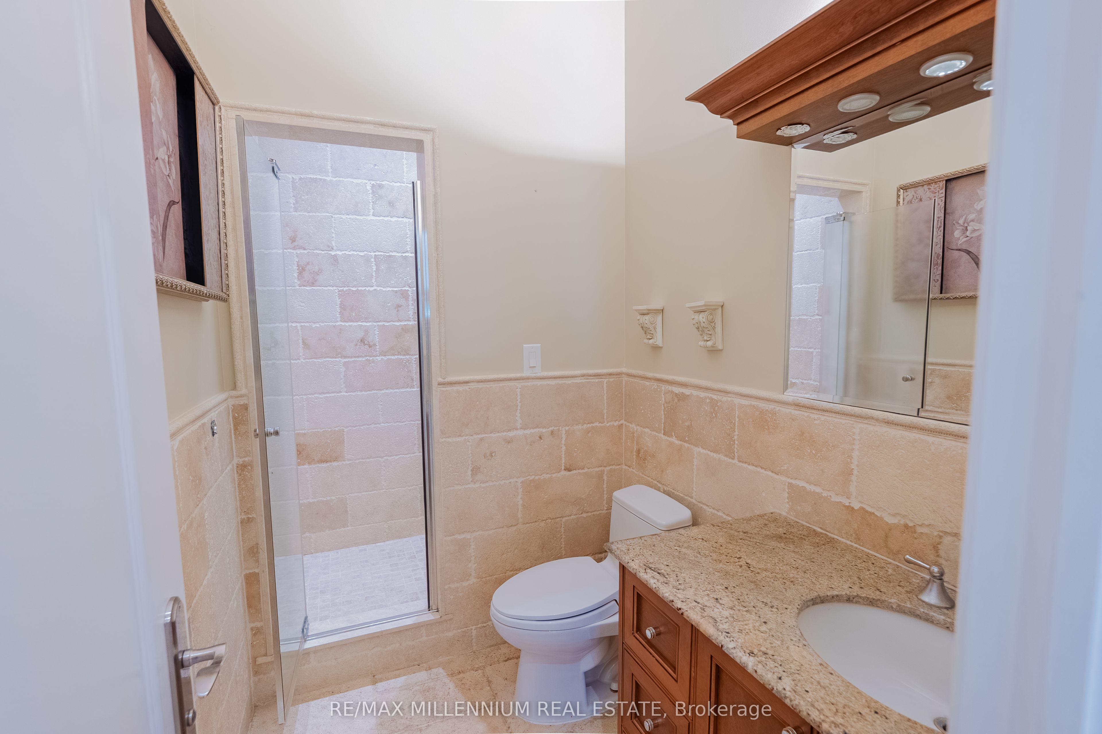 16282 27 Side Road Property Photo 22