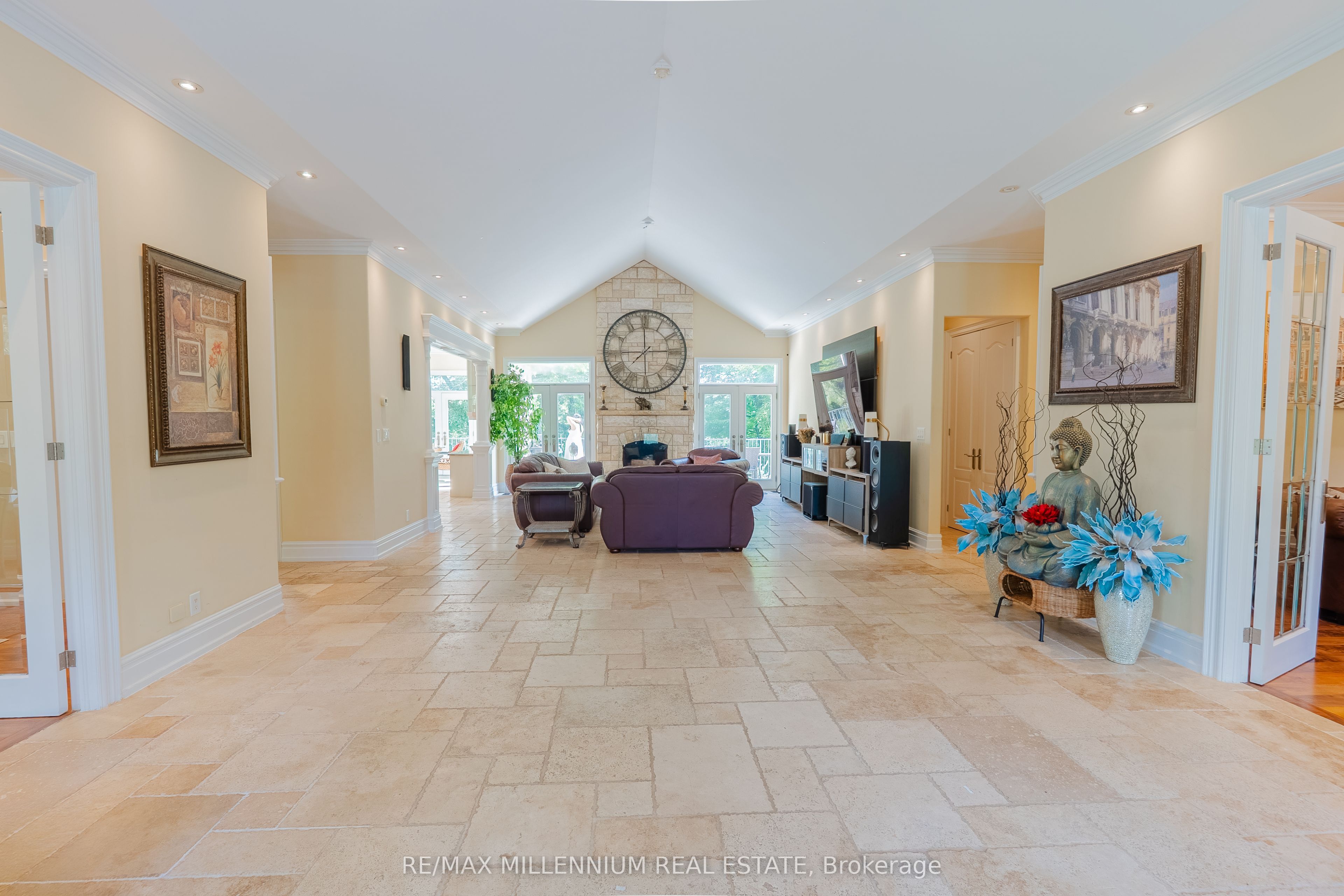 16282 27 Side Road Property Photo 23