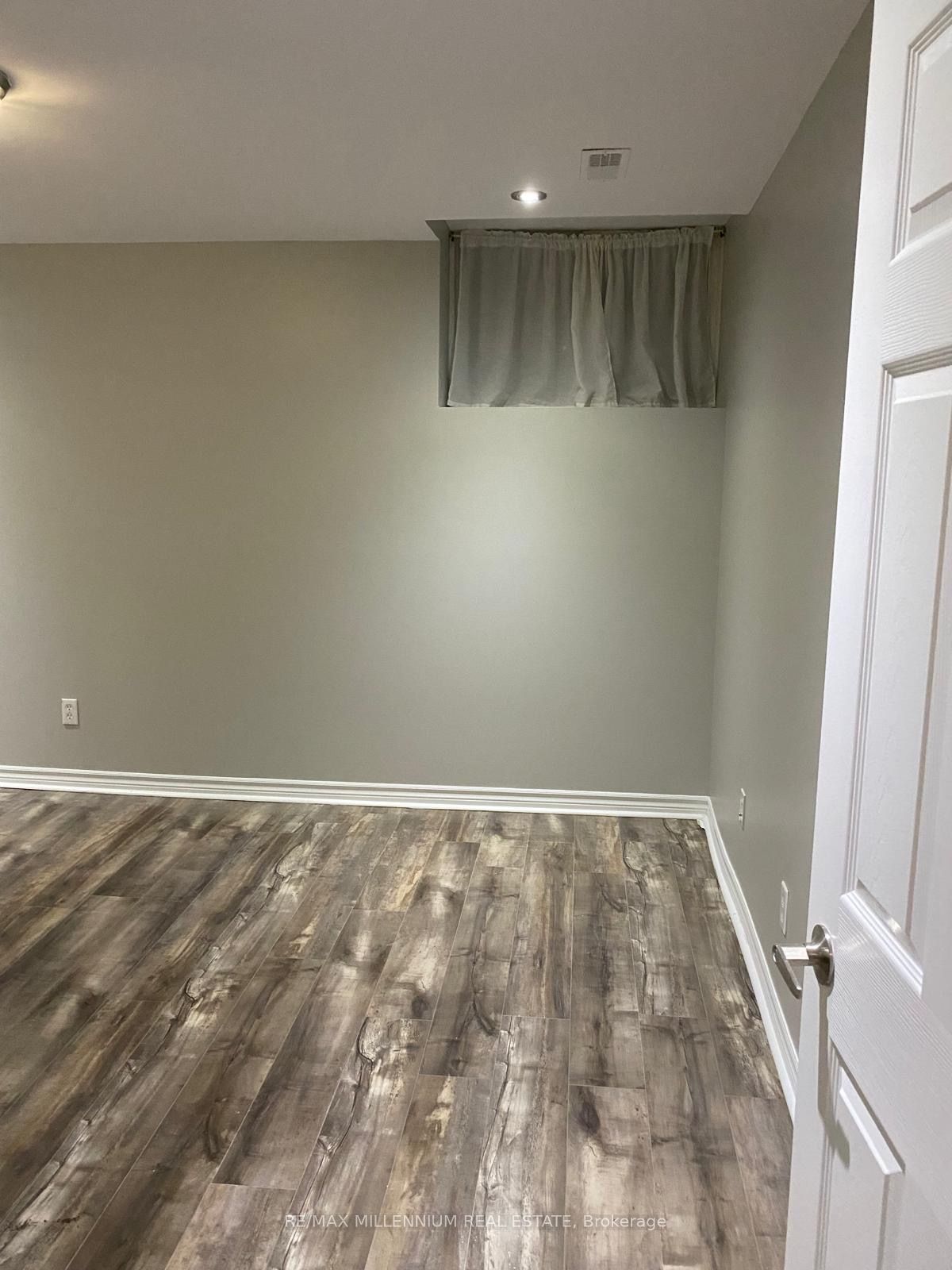 16282 27 Side Road Property Photo 38