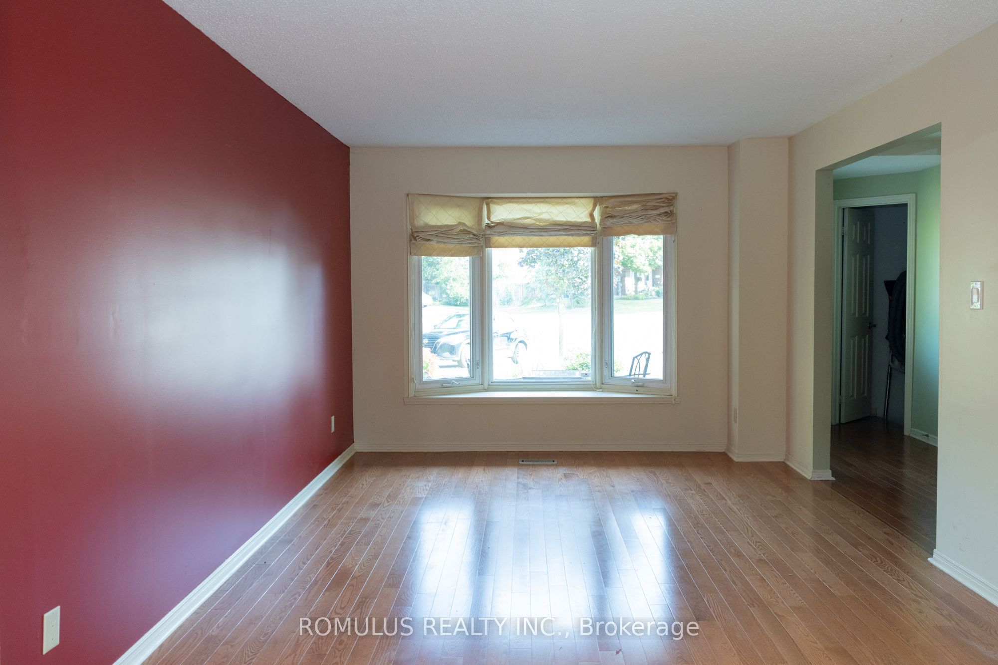 280 King Andrew Drive Property Photo 8