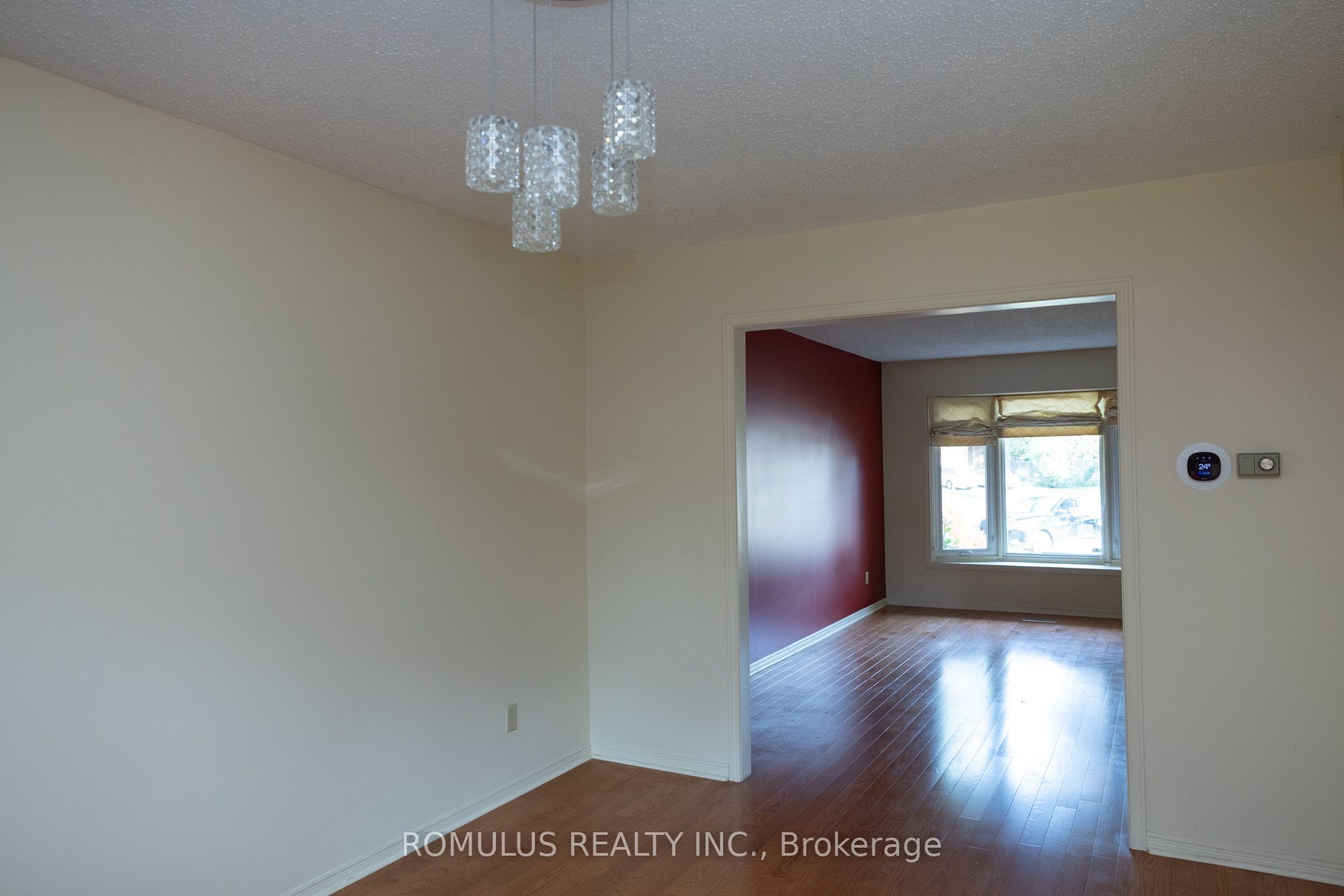 280 King Andrew Drive Property Photo 9