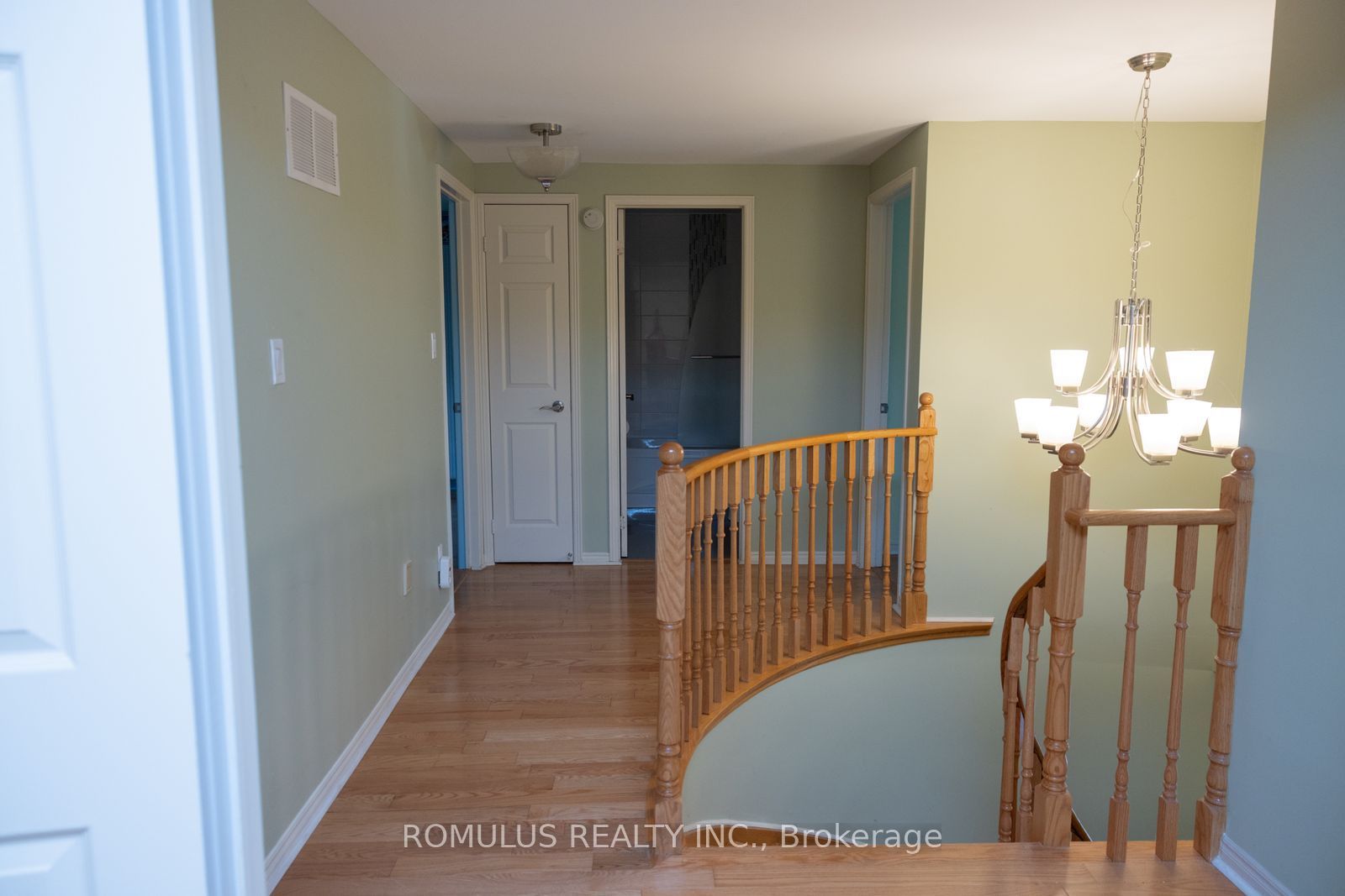 280 King Andrew Drive Property Photo 17