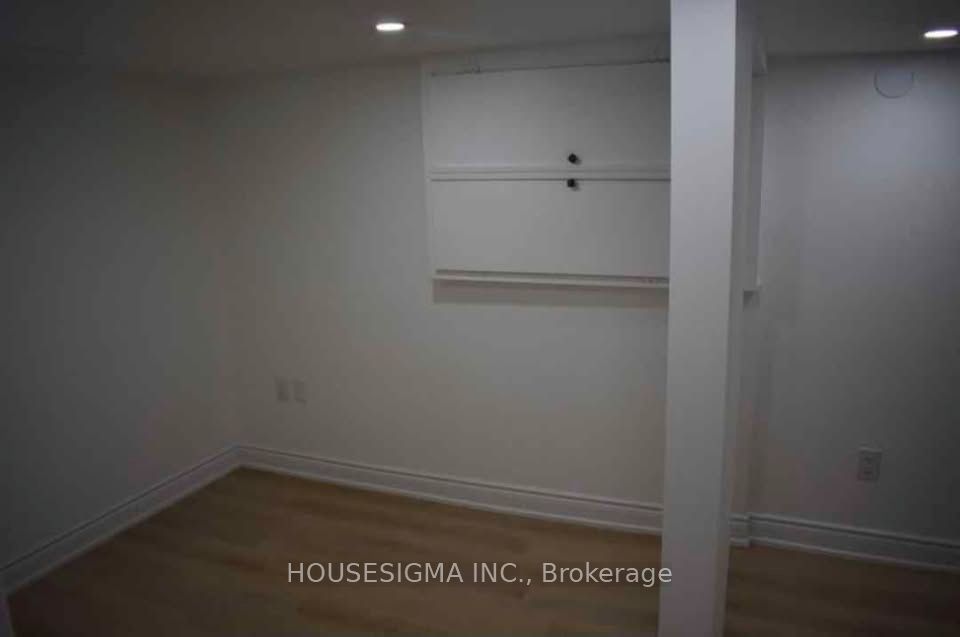 107 Commuter Drive Property Photo 5