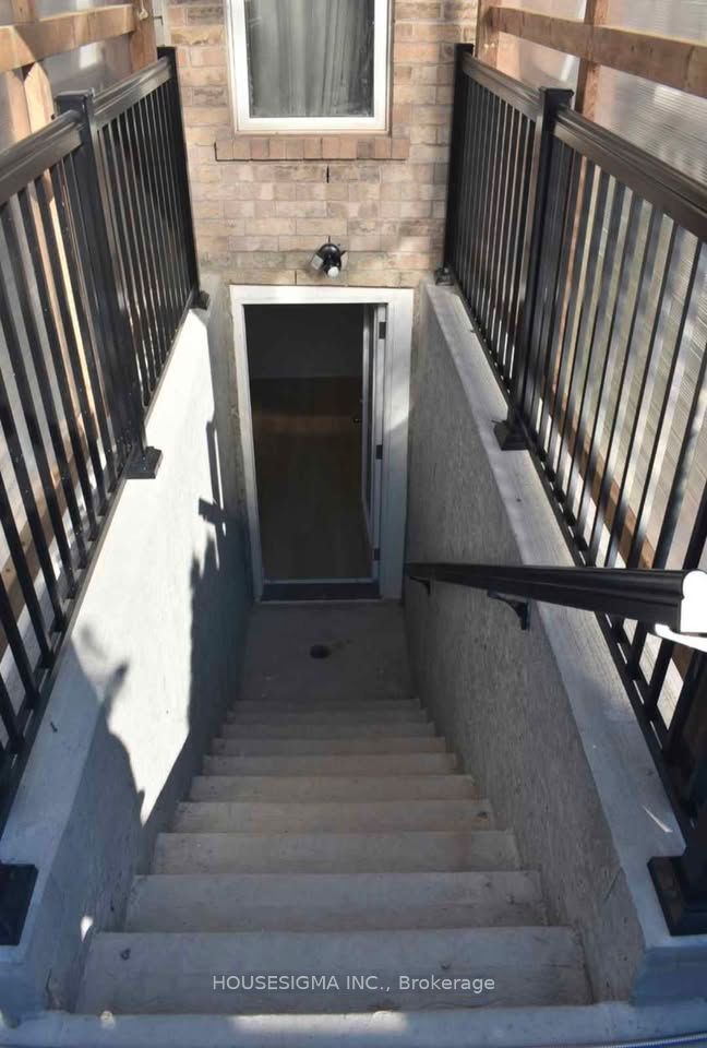 107 Commuter Drive Property Photo 7