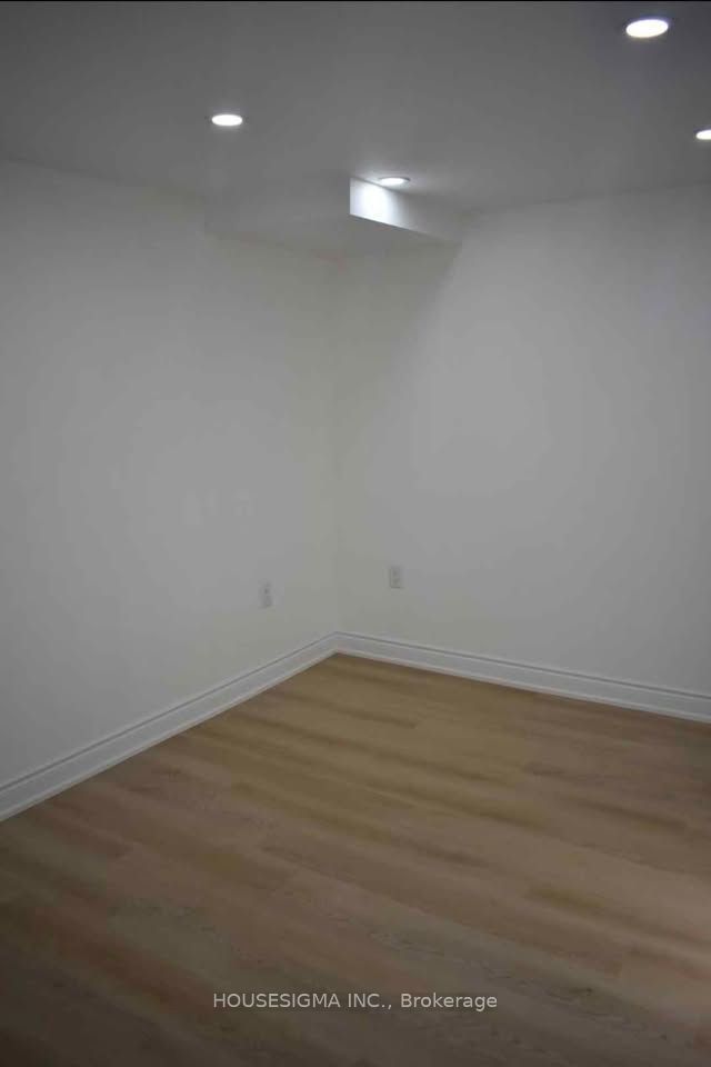 107 Commuter Drive Property Photo 13