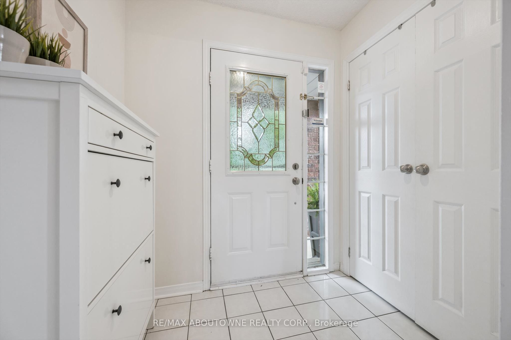 416 Marlatt Drive Property Photo 4